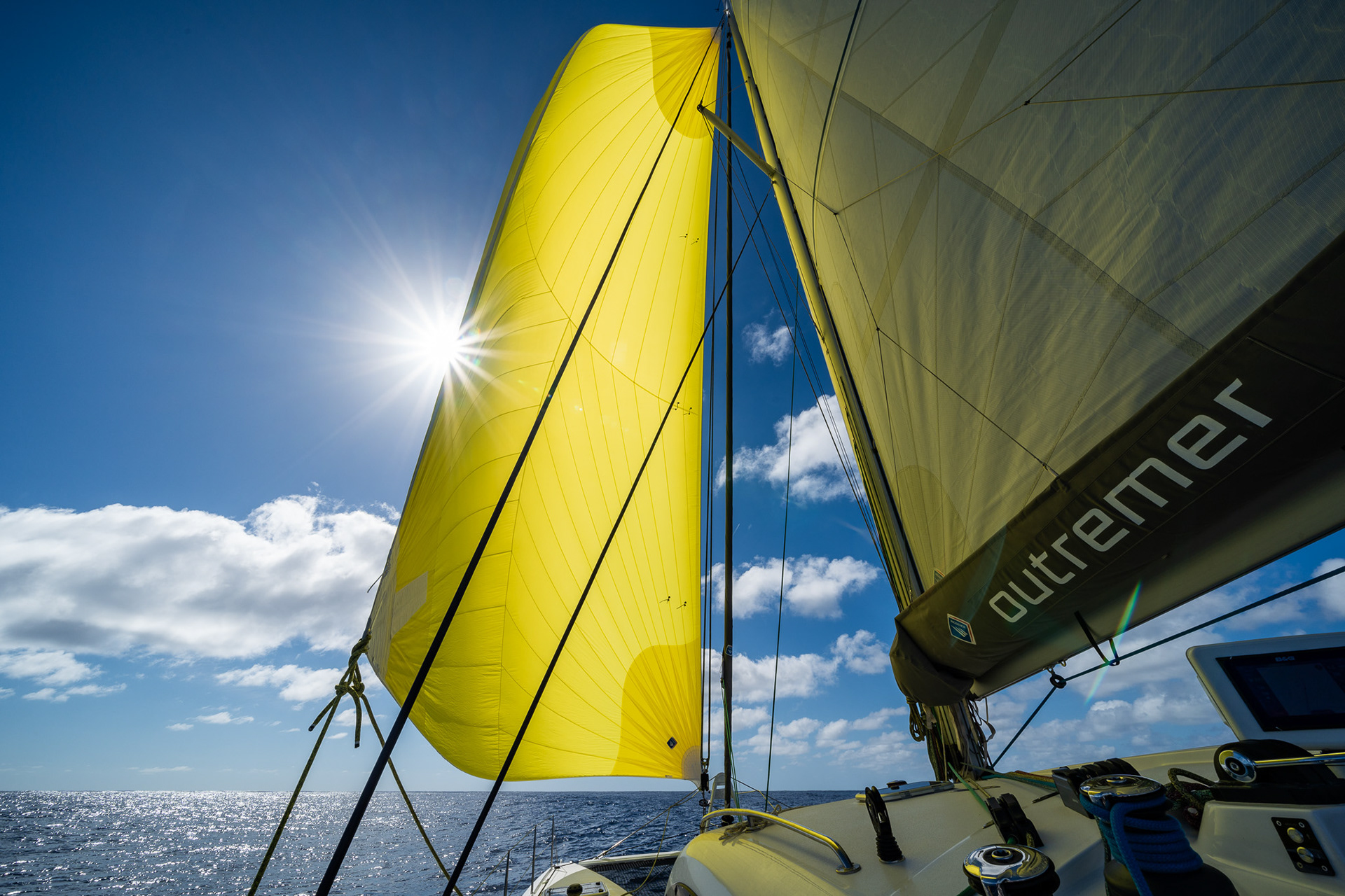 Sailing with our code 5 in favorable conditions