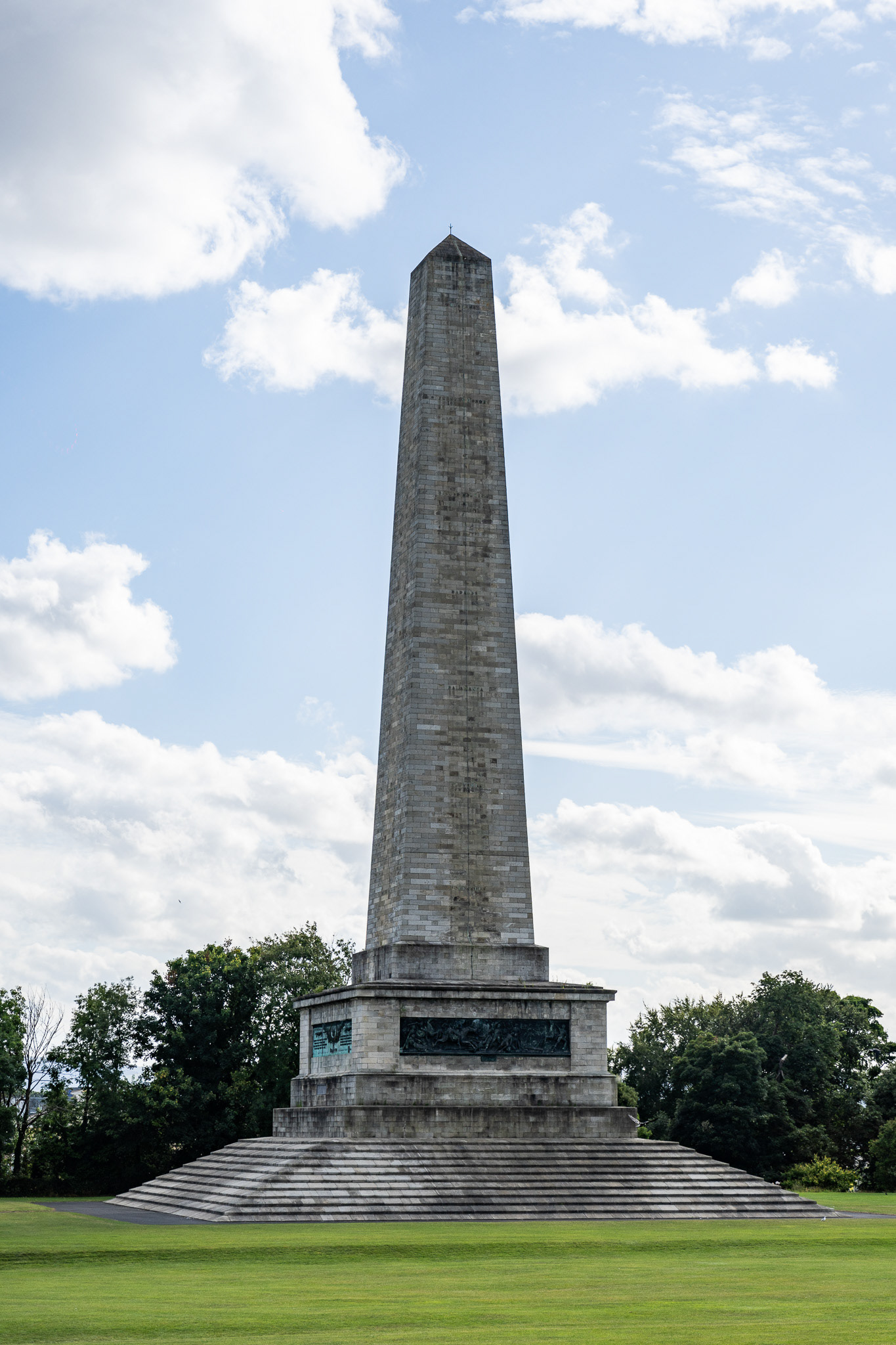 The largest monolith Ireland has to its name, situated within the picturesque Phoenix Park