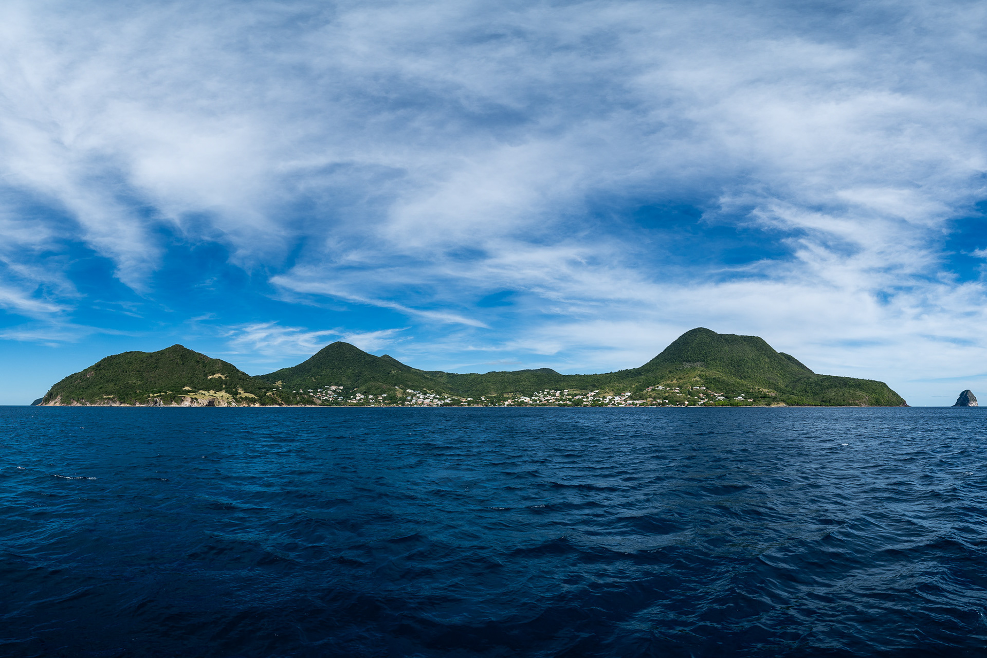 Sailing up the west side of Martinique