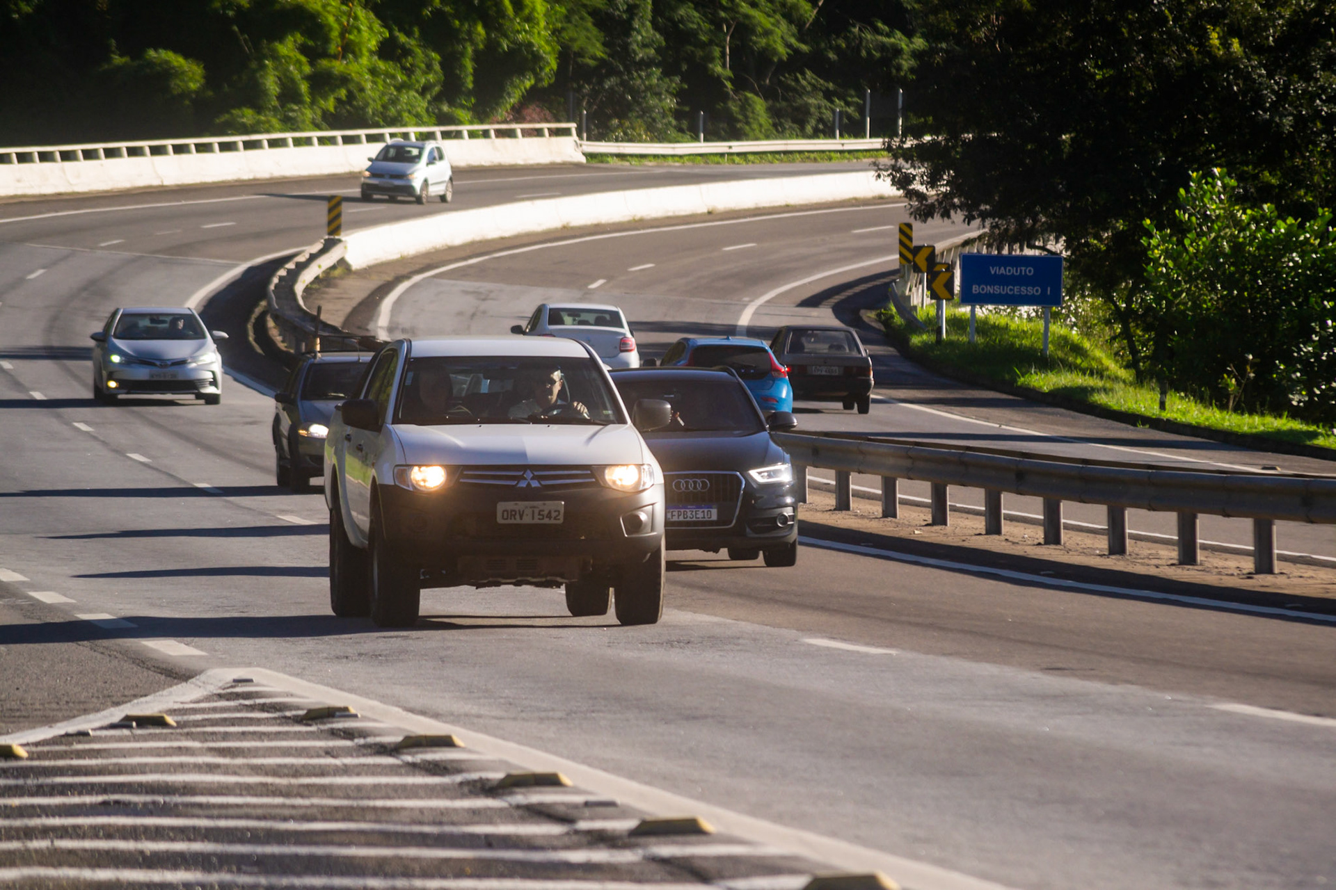 Movimentação do trânsito na BR-040 - PETRÓPOLIS (RJ), 27 DE ABRIL DE 2023.