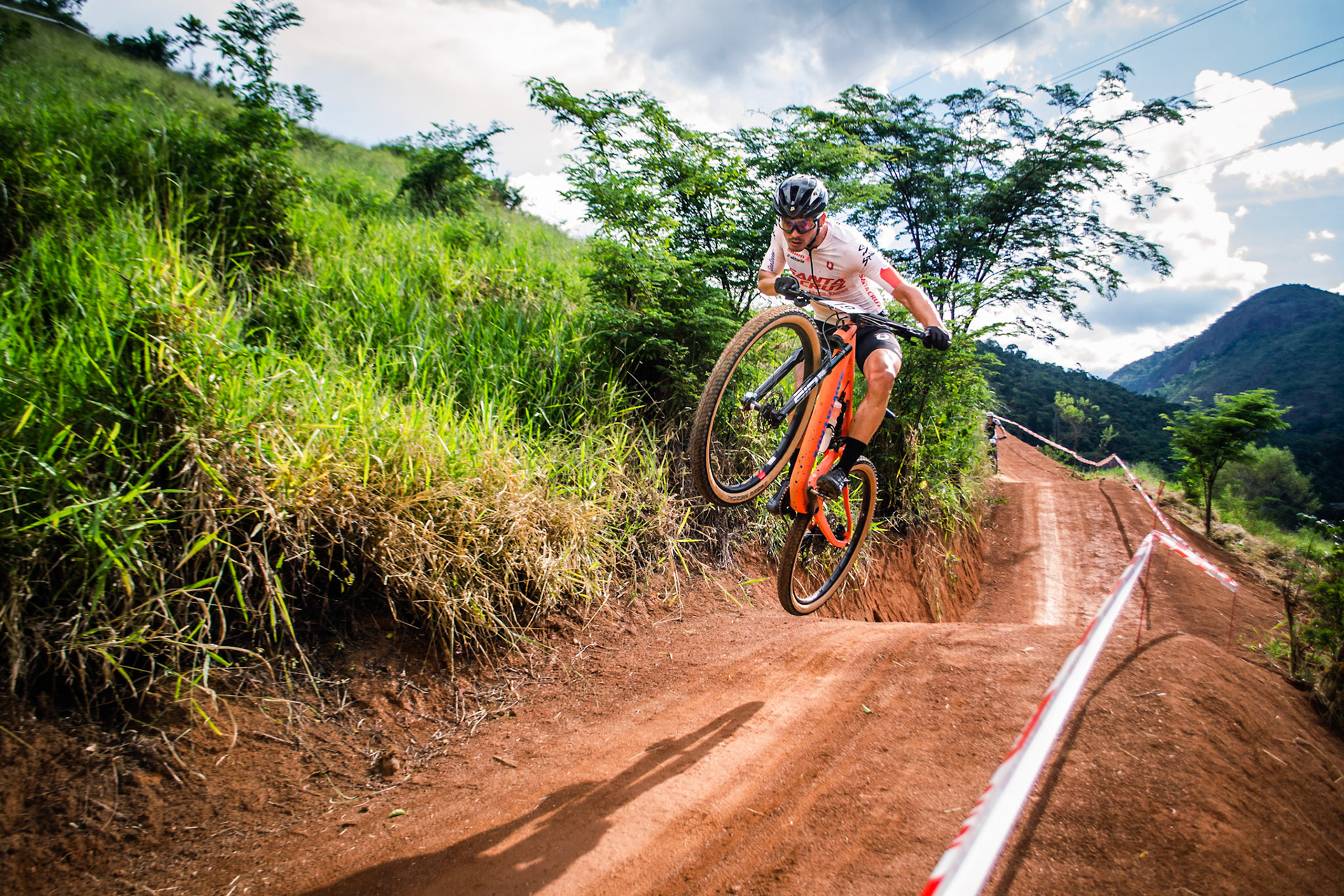 Brazilian cyclist Wolfgang Soares Olsen during the Cross-Country Olympic (XCO) race of the "Desafio dos Gigantes Internacional" (in English: International Giants Challenge) - Petrópolis, Brazil - March 10, 2023.