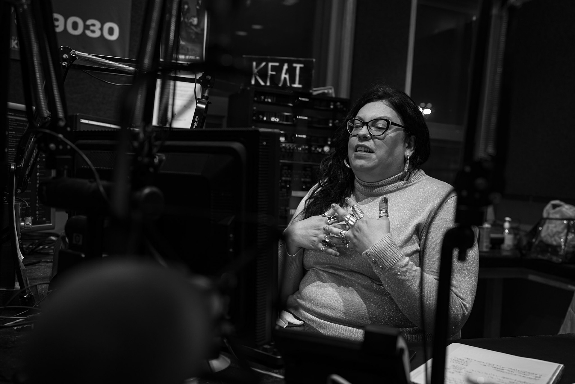 Before the show starts, Quinn takes a moment to breathe deep and steel her nerves.