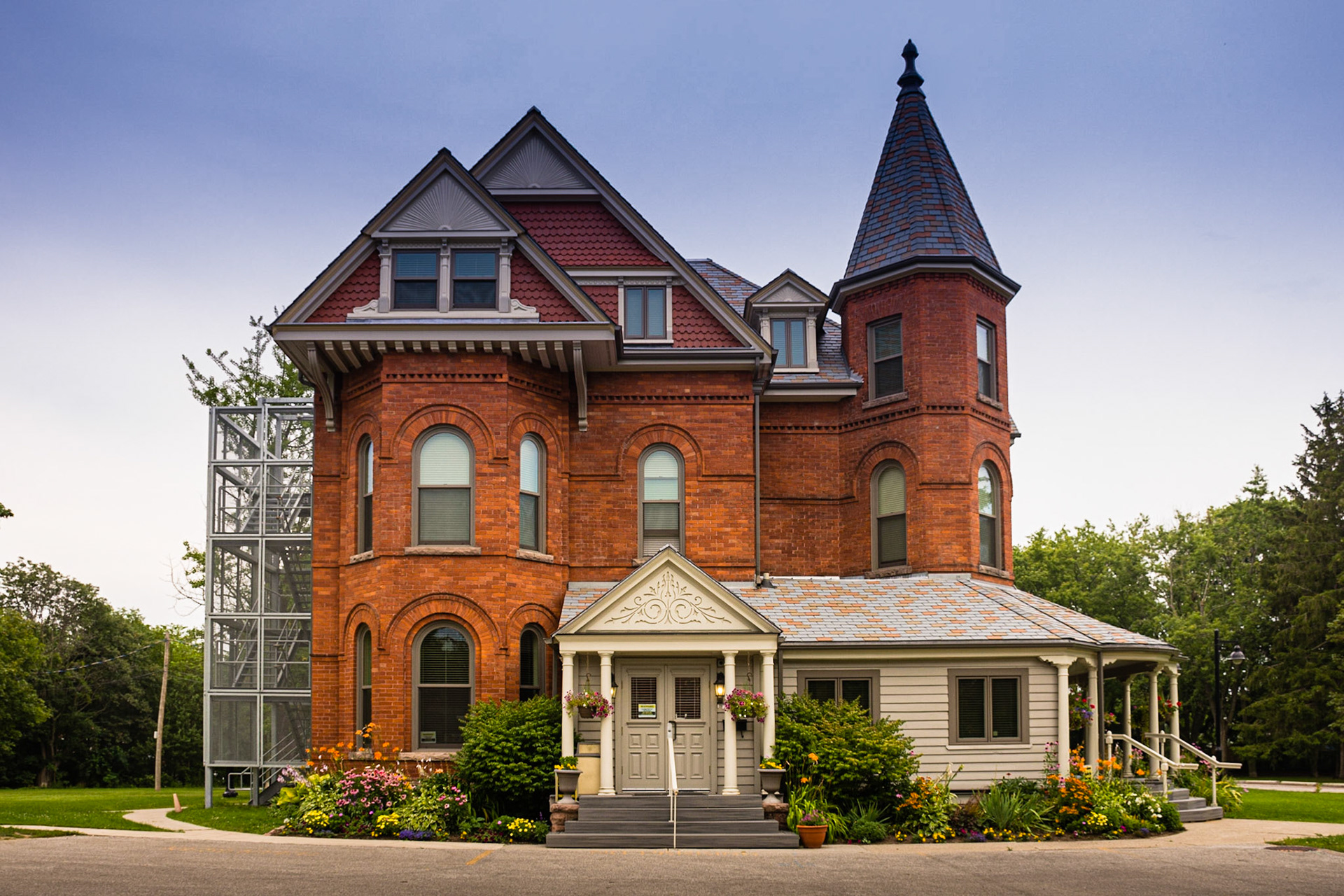 Tweed Residence