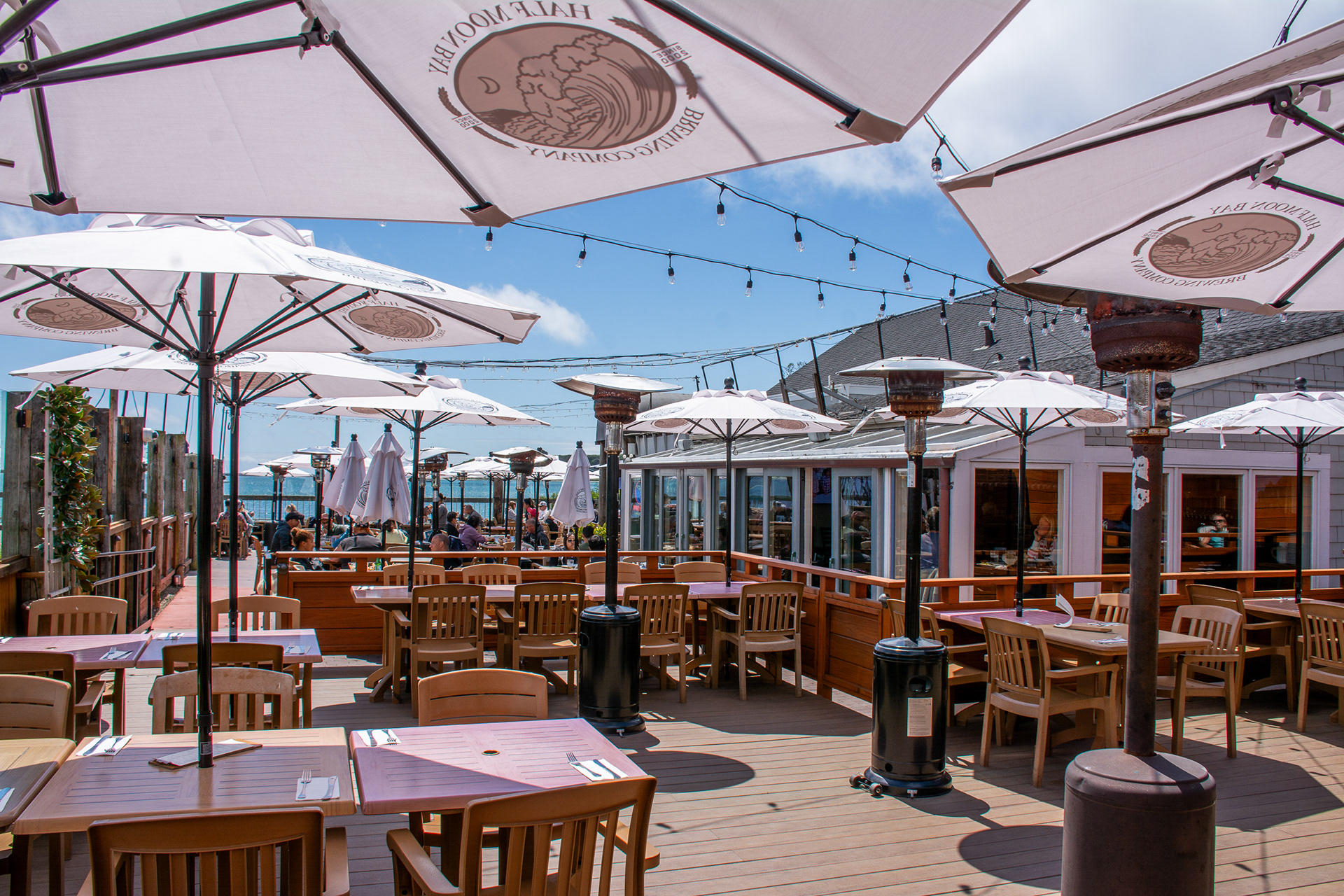 Half Moon Bay Brewing Company