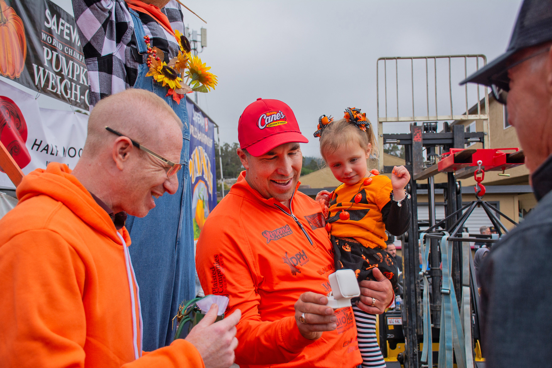 Travis Gienger's win at HMB Pumpkin Weigh-off 2024