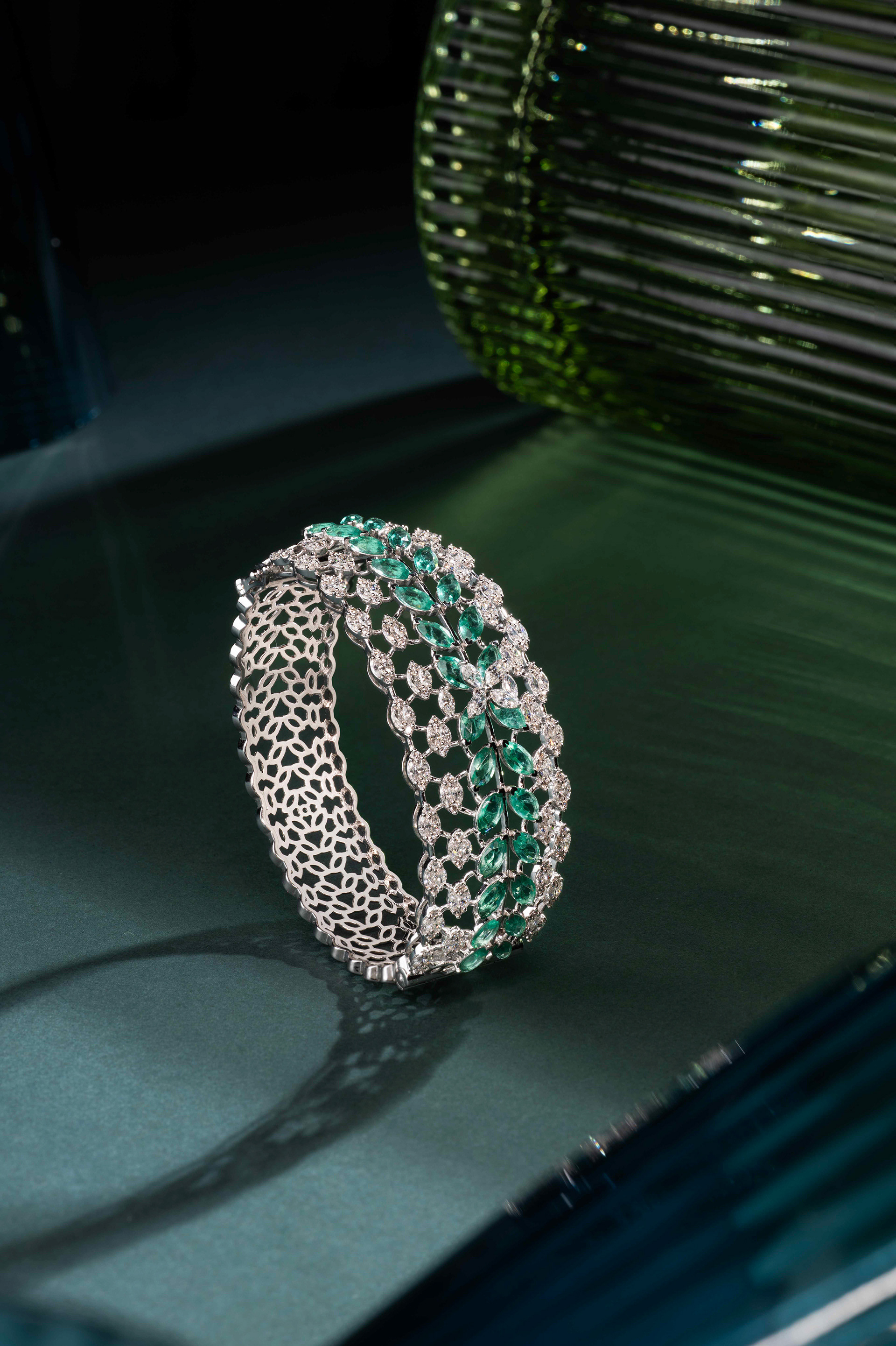 How to Find the Best Product Photo Studio