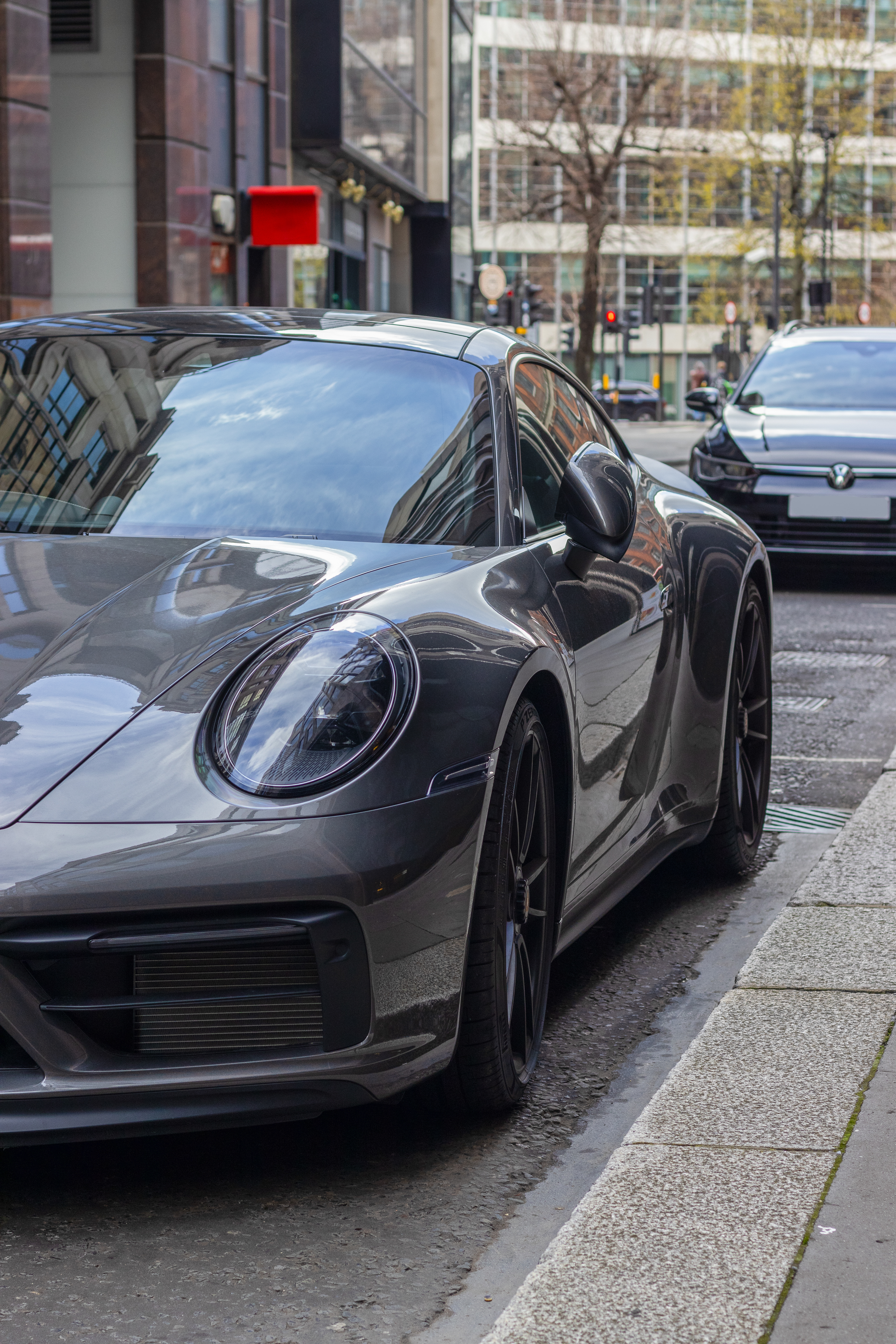 Porsche, London
