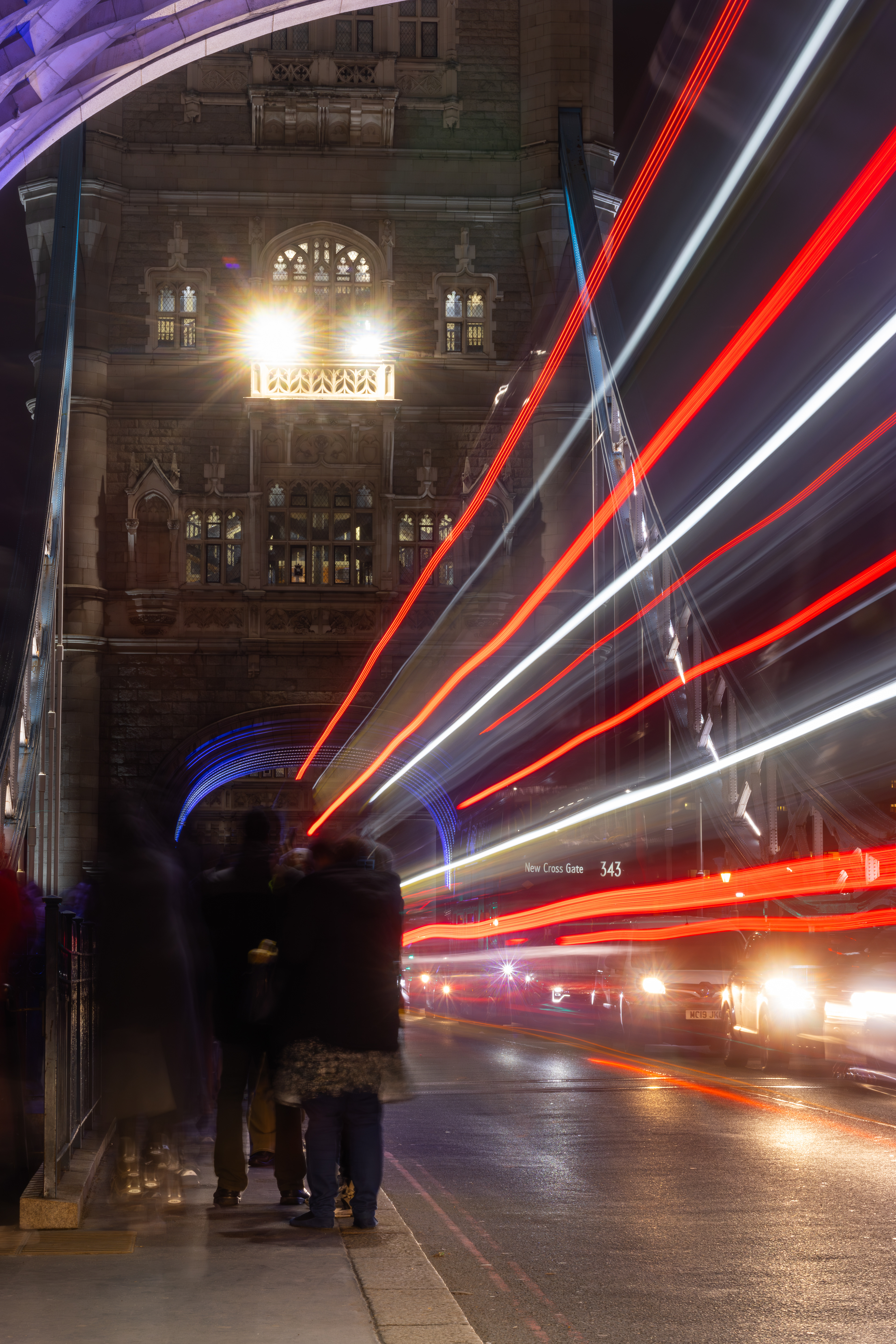 Tower bridge, red buss long exposure