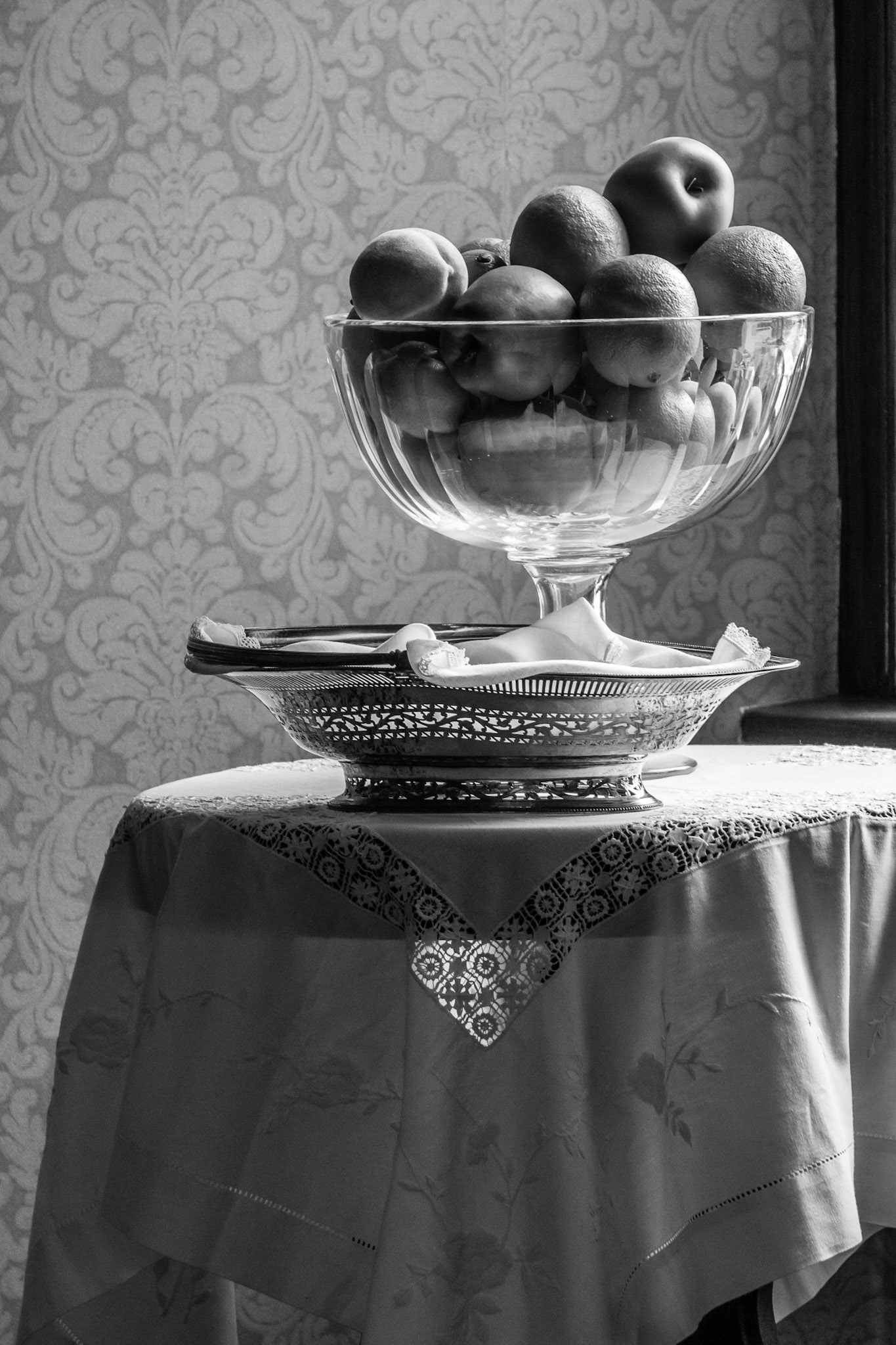 Edwards Place Historic Home, A division 
Springfield Art Association,700 North Fourth Street, Springfield, Illinois 62702
(217) 523-263