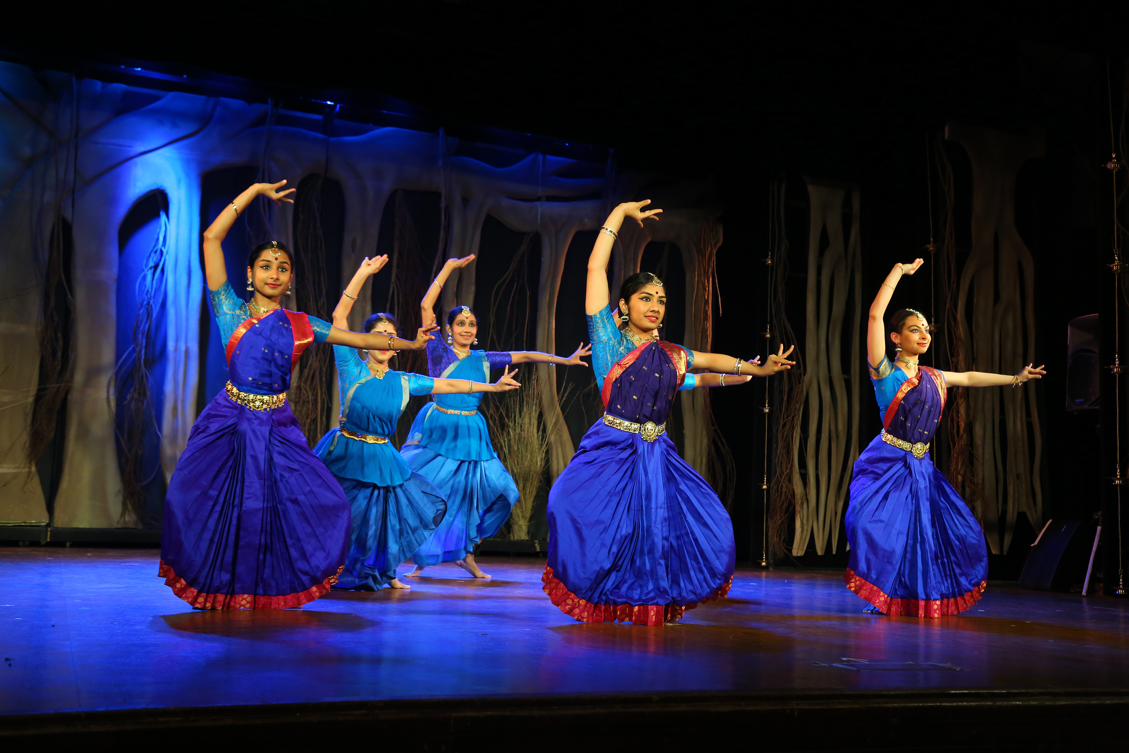 Set design by Thota Tharani