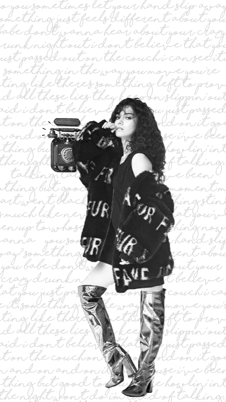 Using Turkish Actress, Özge Gürel's photoshoot