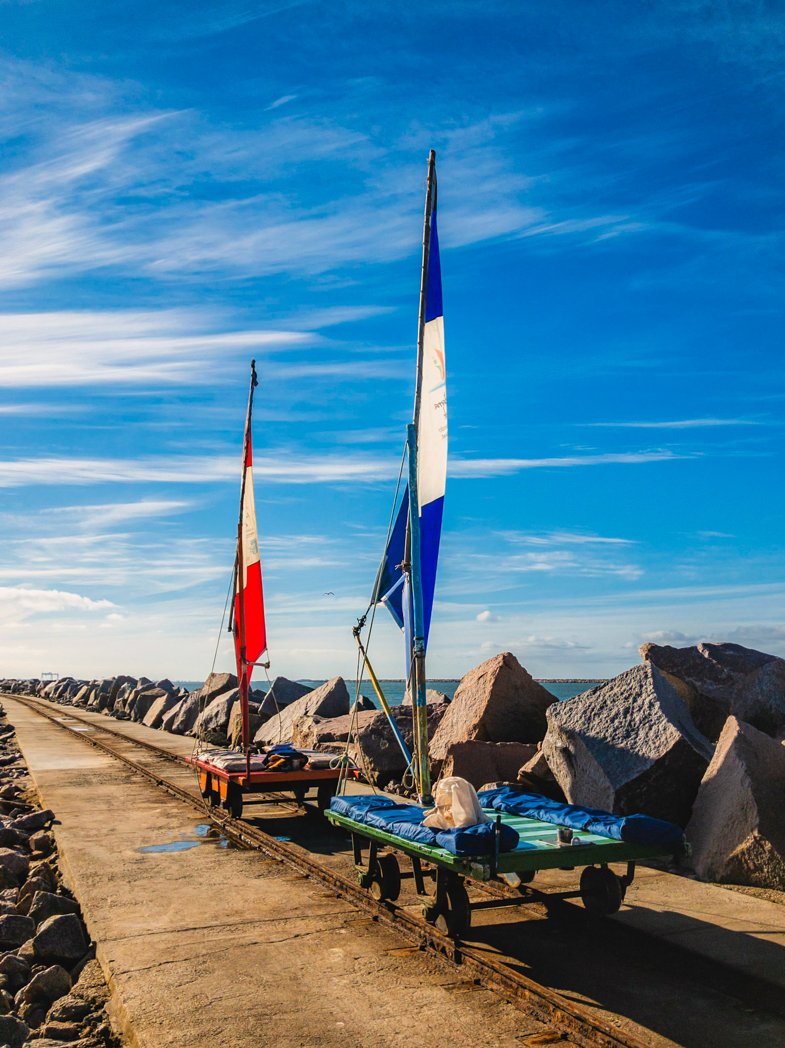 Vagonetas - Praia do Cassino - Rio Grande - Rio Grande do Sul