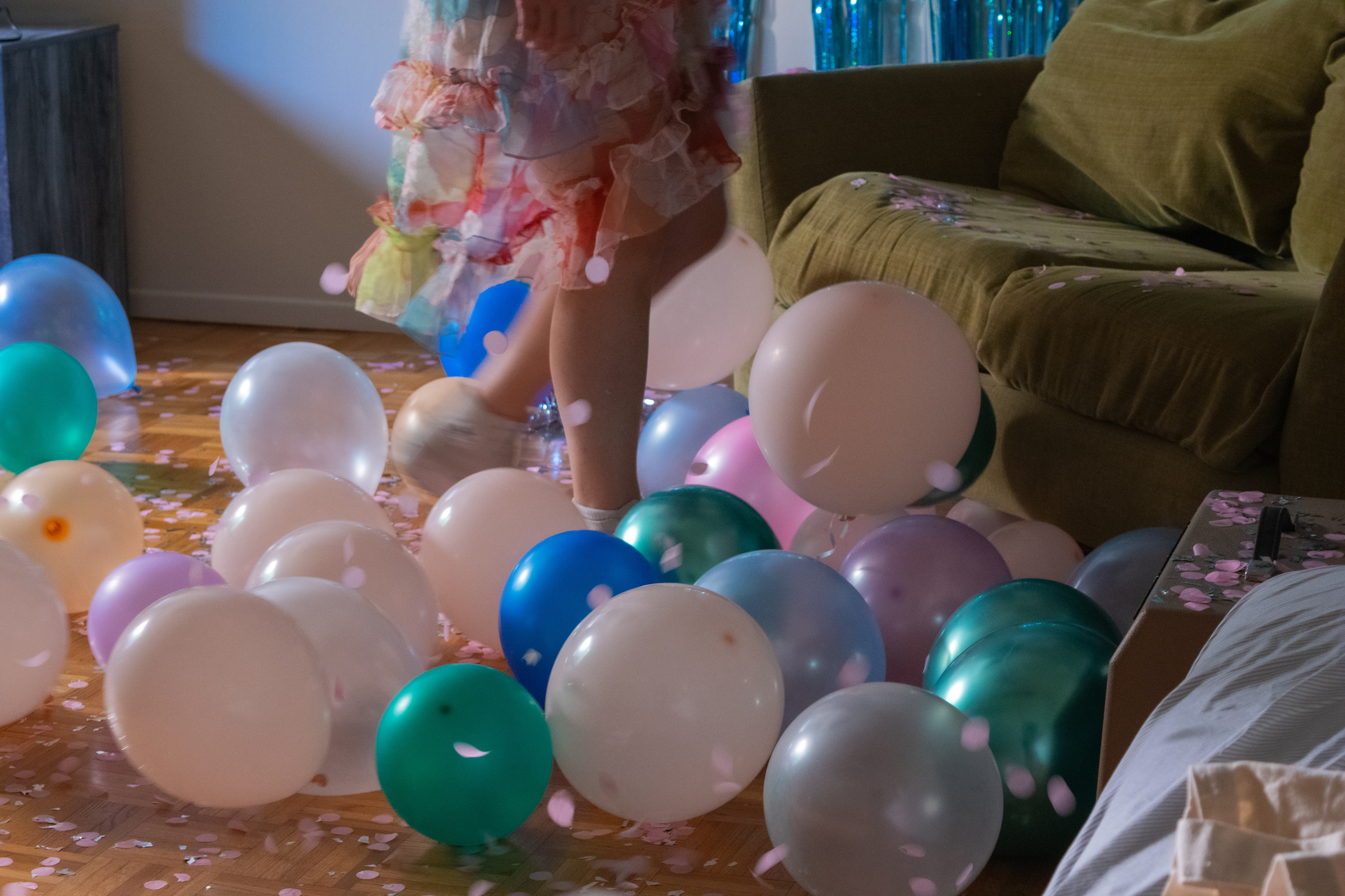'Long Conversations' MV - Sloan Golden