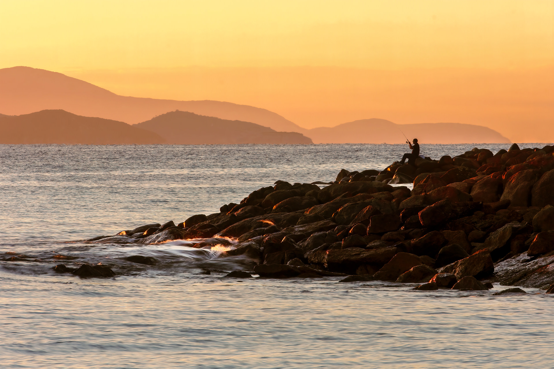 Lone Fisher, Middleton Beach, Albany