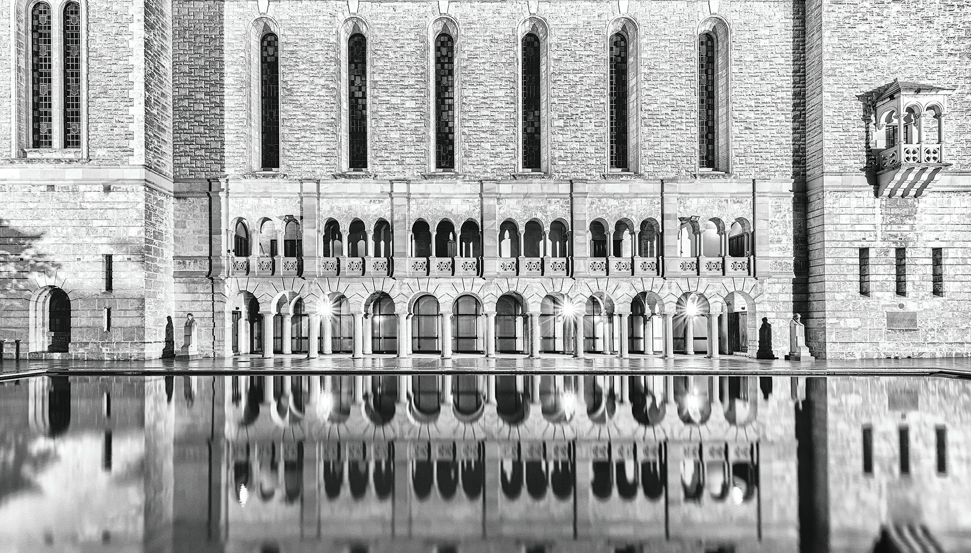 Winthrop Hall, University of WA