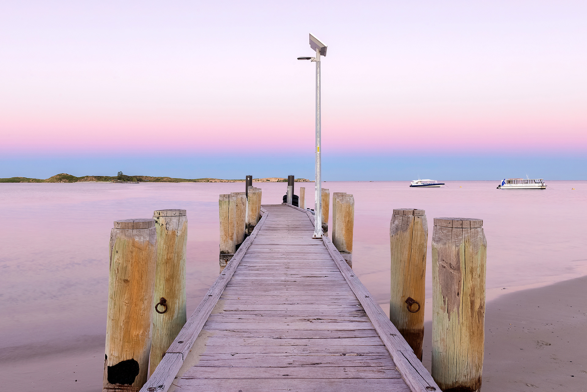 Penguin Island Jetty (now demolished), Rockingham