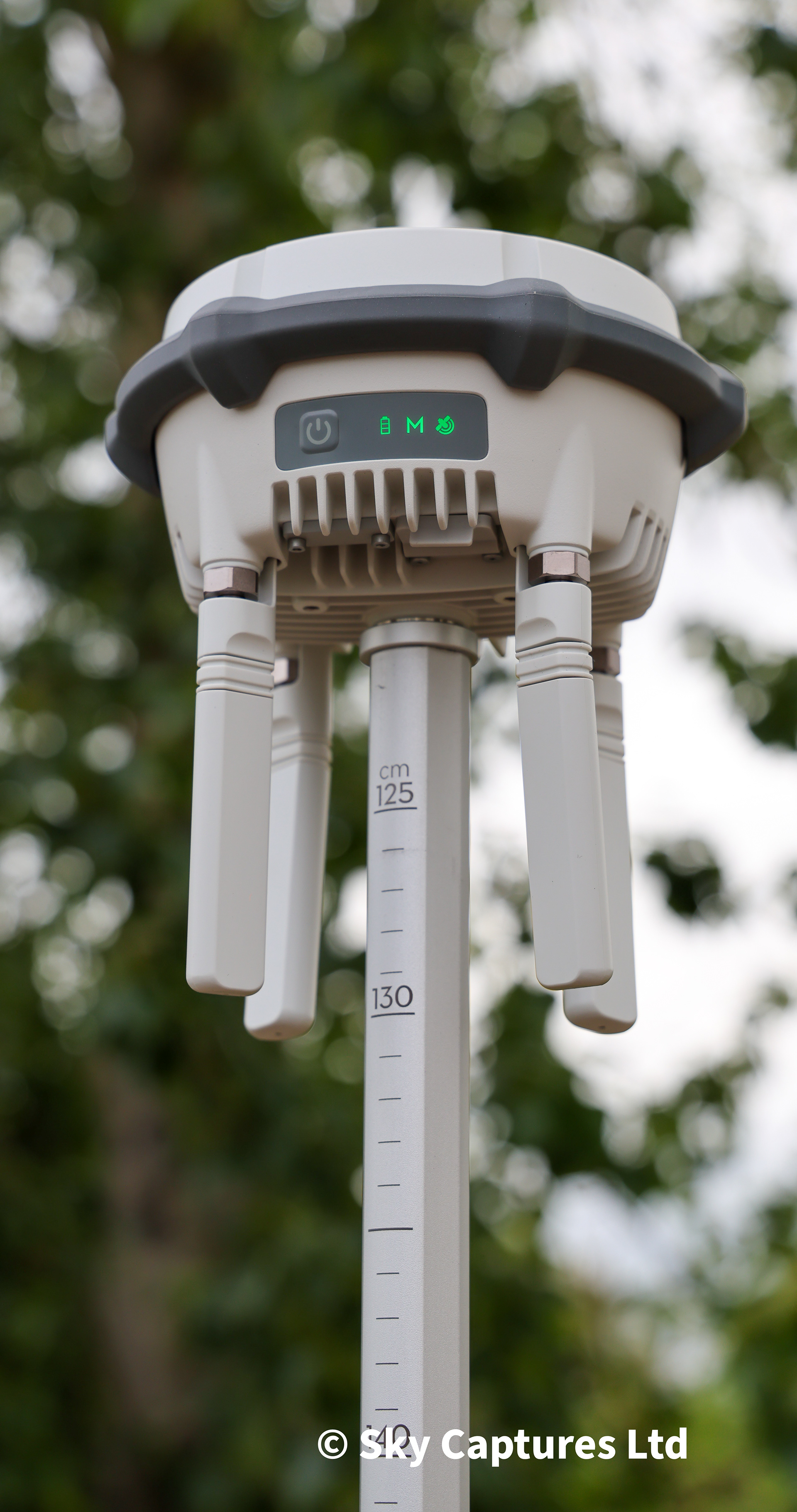 DJI D-RTK 3