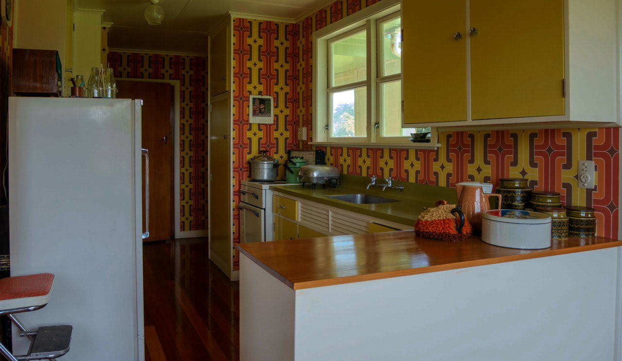 1960s Weatherboard (kitchen)