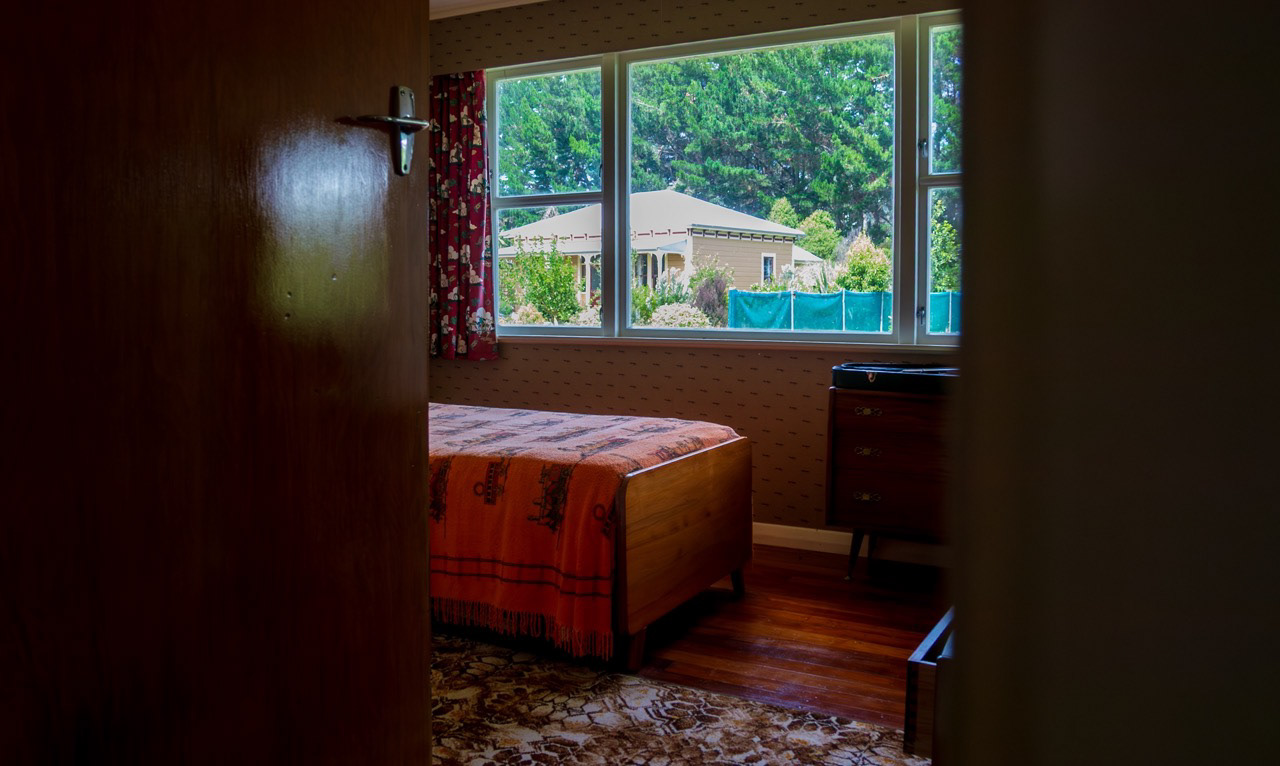 1960s Weatherboard (bedroom)