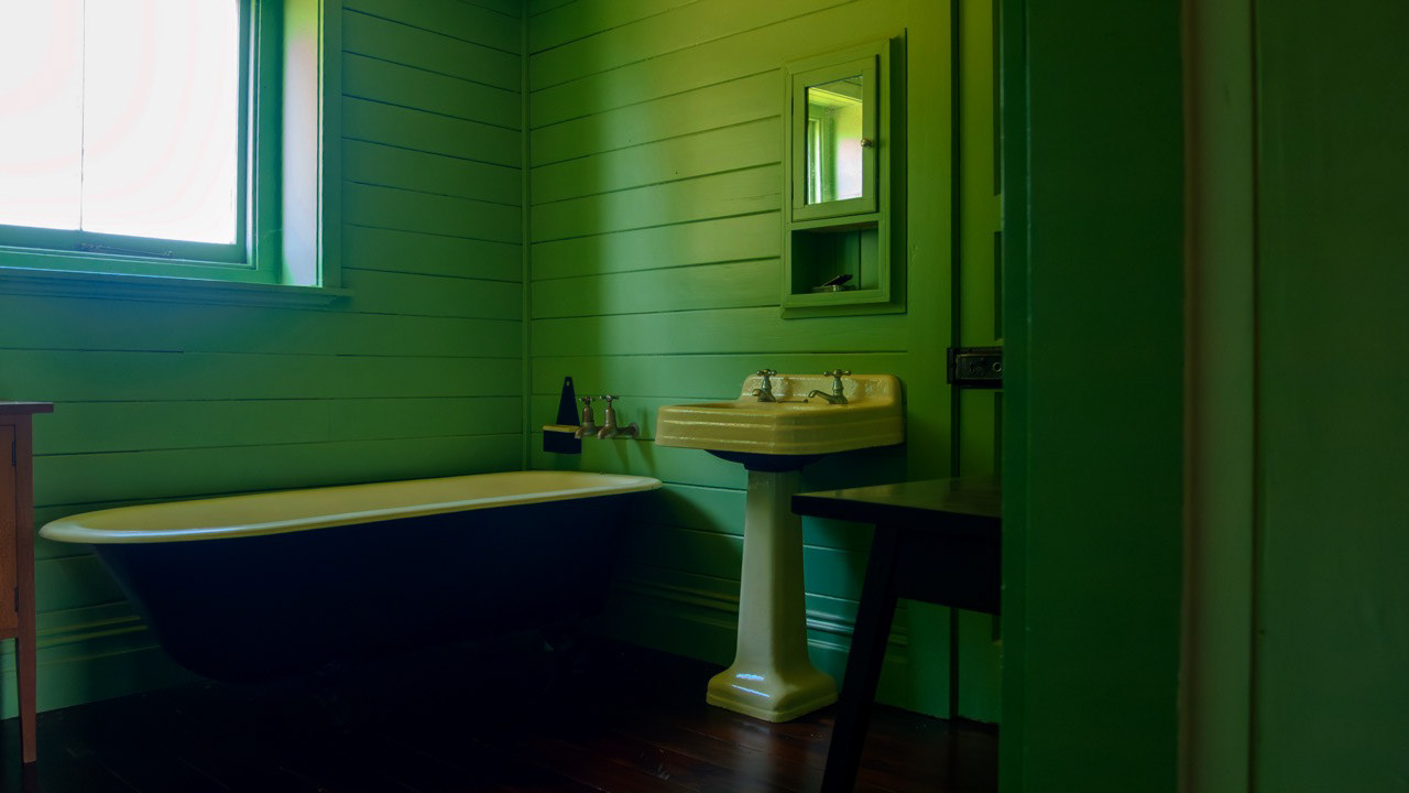 1910s New Zealand Villa (bathroom)