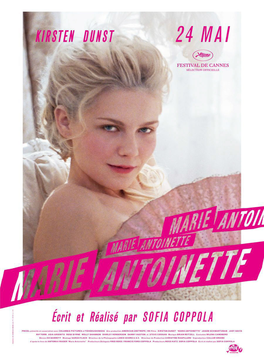 “Marie-Antoinette”, Sofia Coppola, 2006. Les films retraçant une période de l’histoire m’ont toujours plu, notamment celui-ci qui montre avec finesse le vivant de Marie-Antoinette par le biais de décors et costumes excentriques.