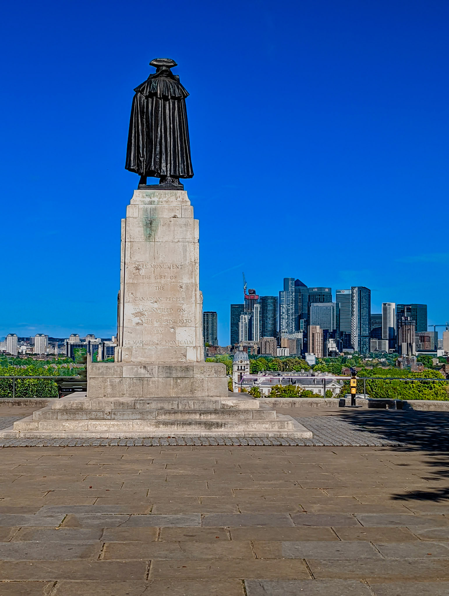 General Wolfe Surveys Canary Wharf