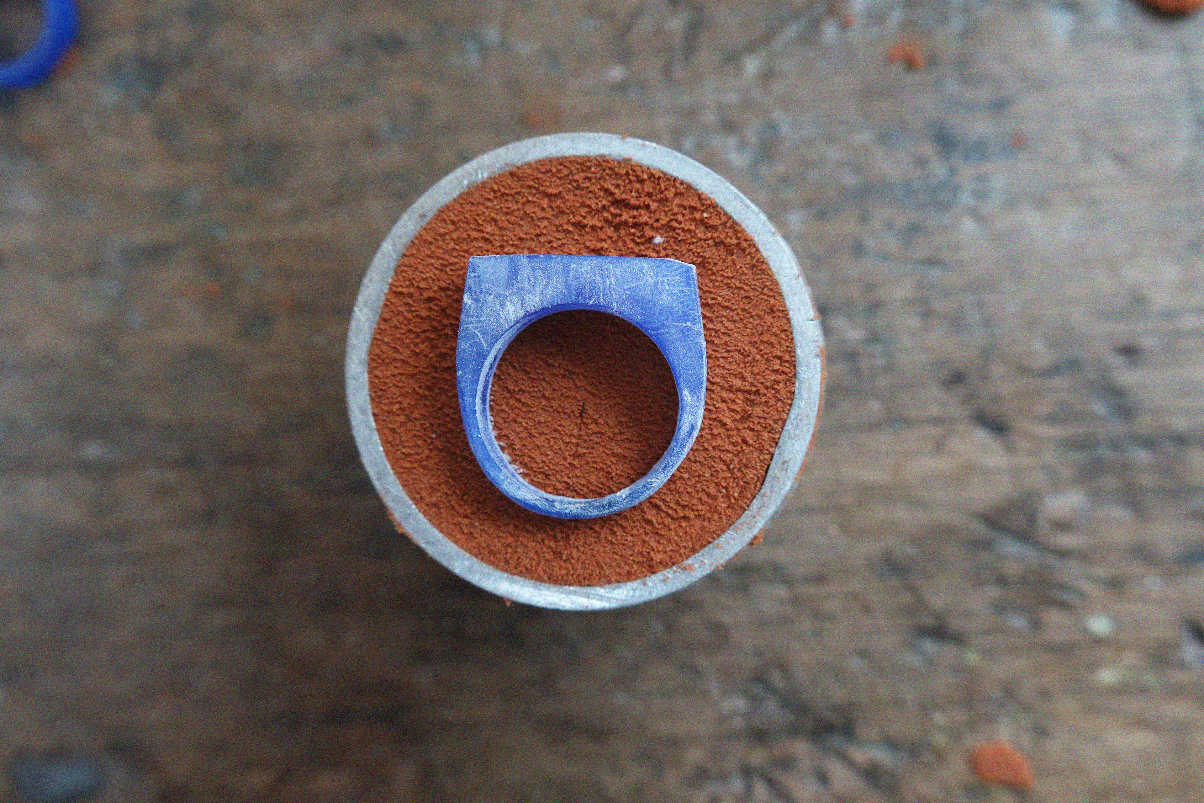 wax master in sand