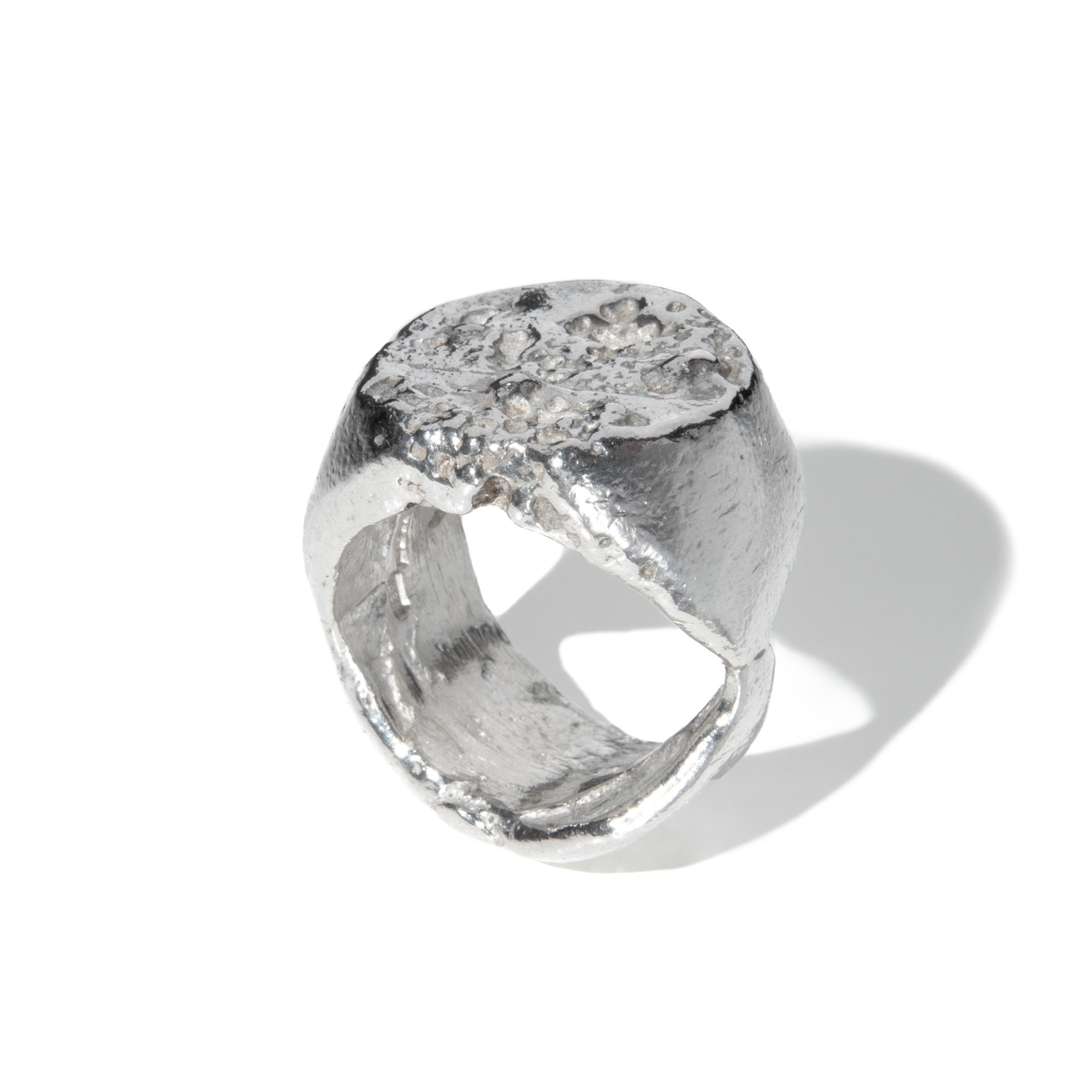 Earth cast signet 4.3