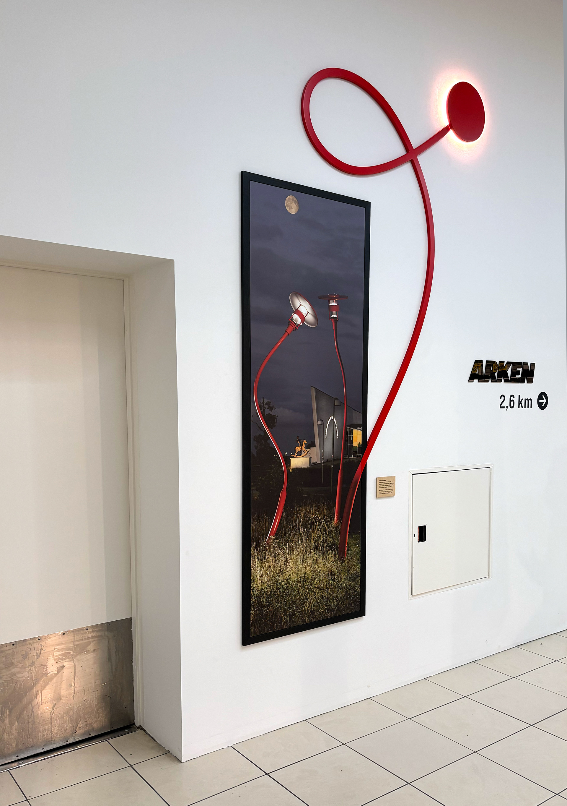 Abstraktionen med foto og lampe