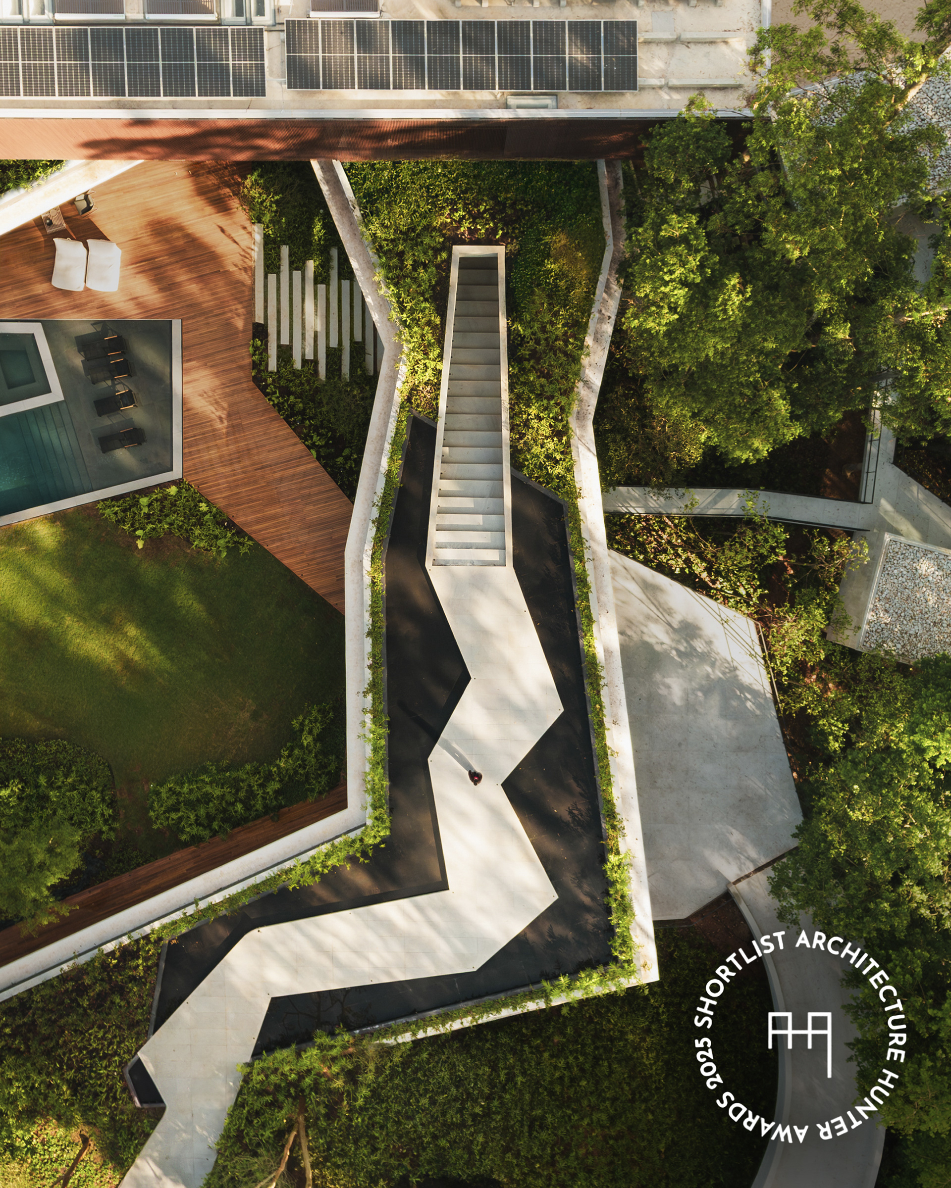 finalista no architecture hunter awards com o ensaio da casa passarela, para o fgmf