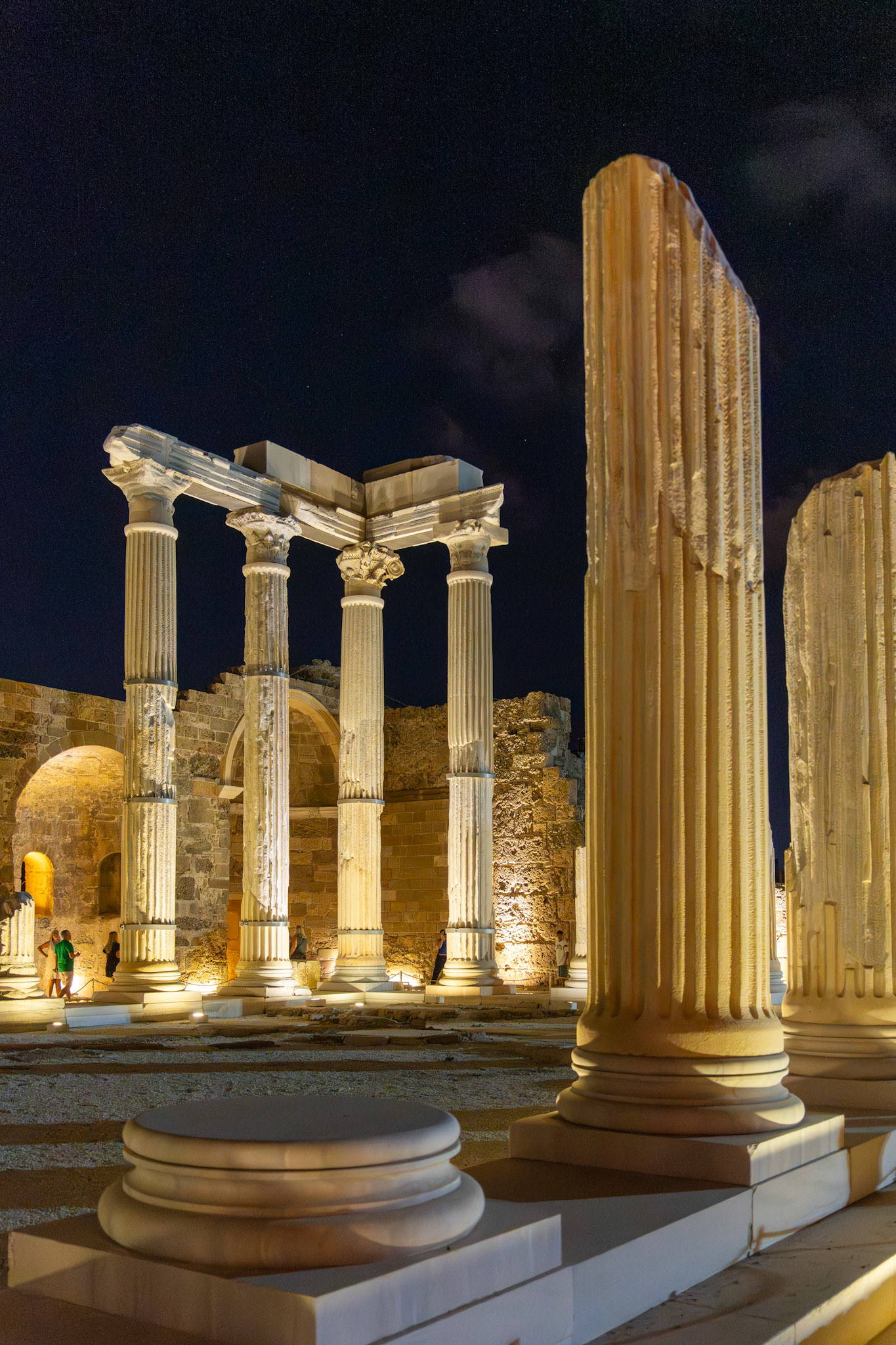 Side Apollon Temple
