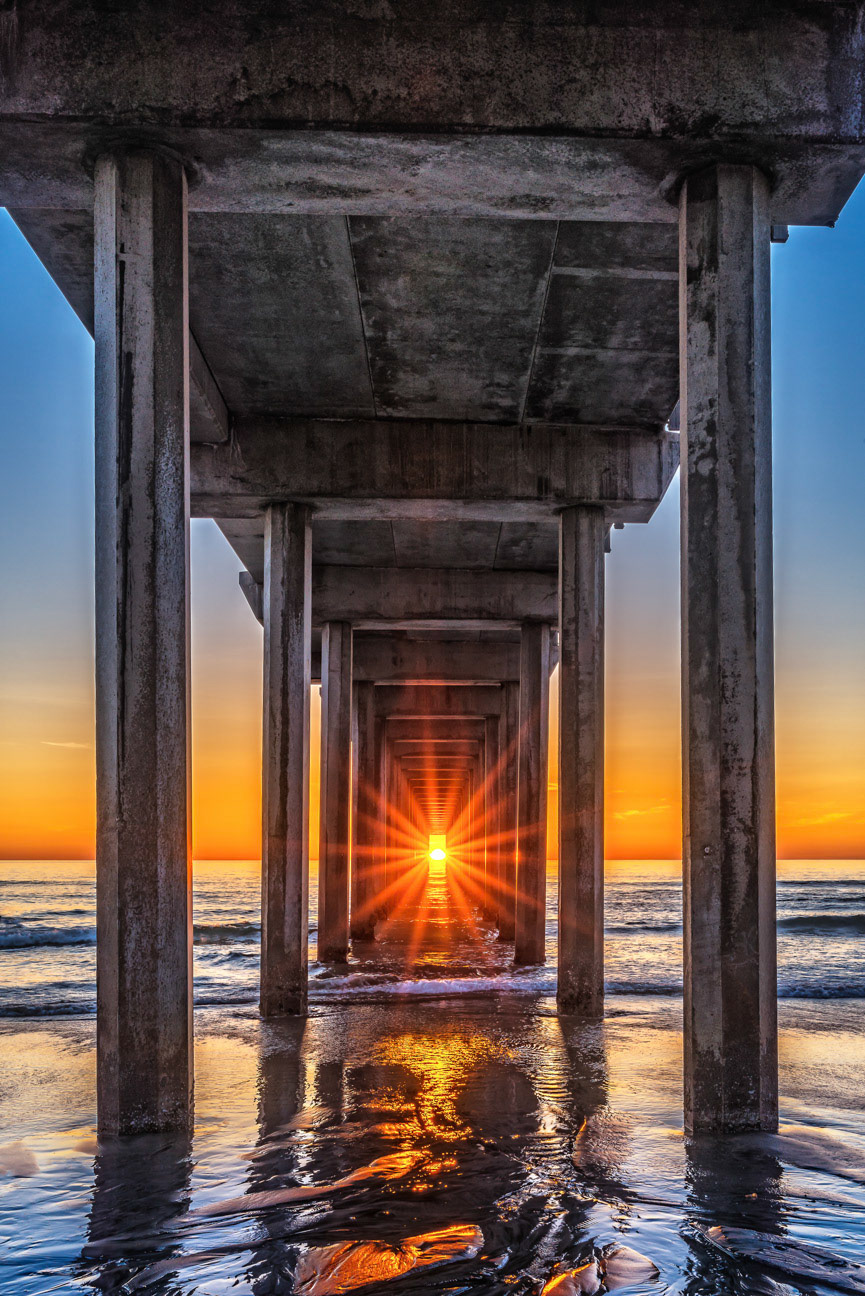 Scripps Pier Henge 1
