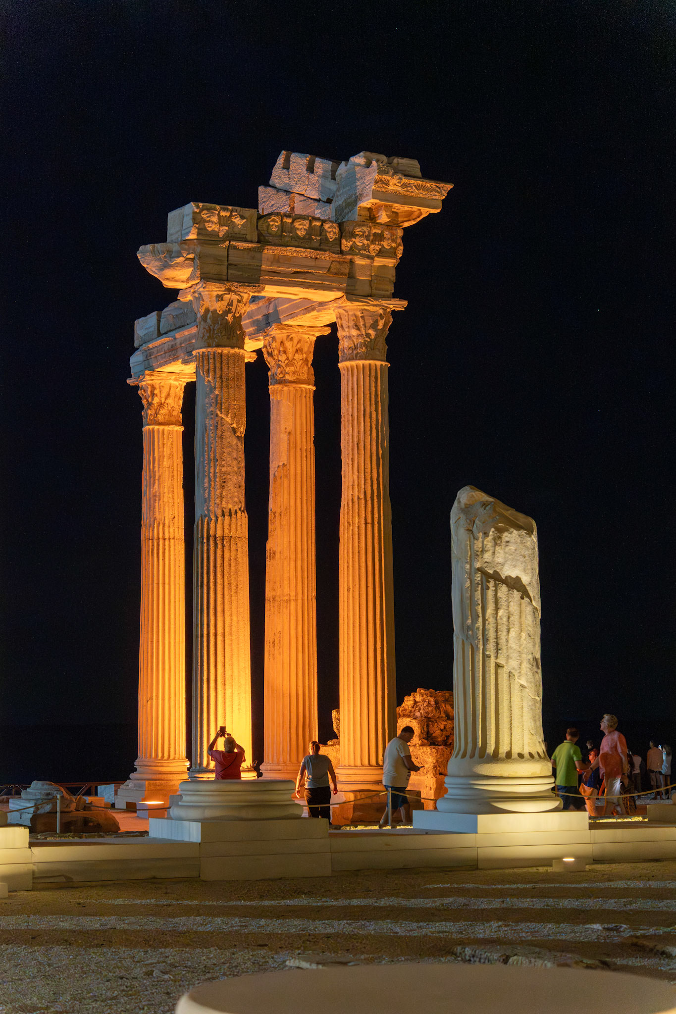 Side Apollon Temple