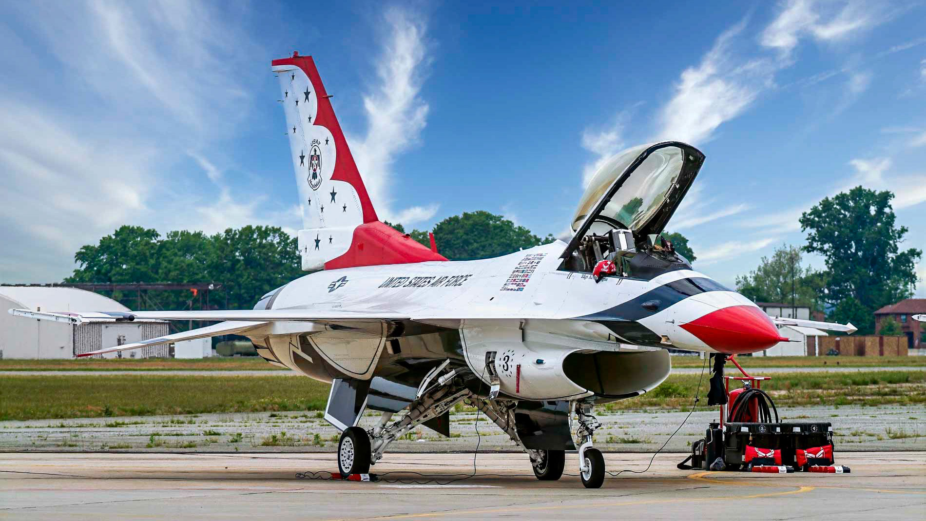 General Dynamics F-16