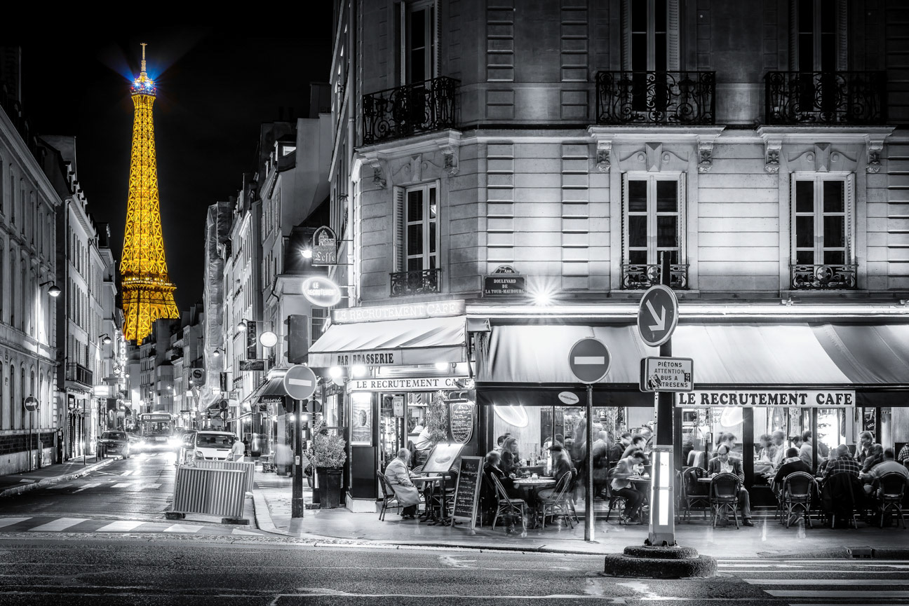 Paris Le Recrutement Cafe bw