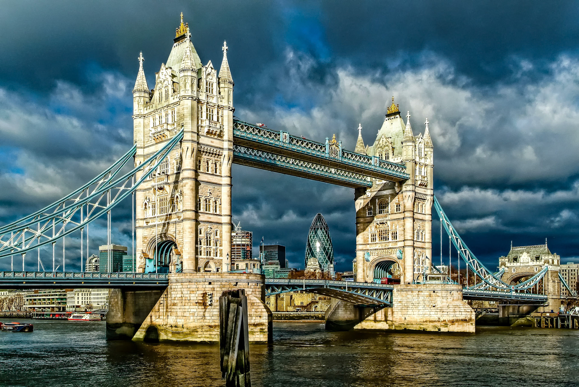 Tower Bridge