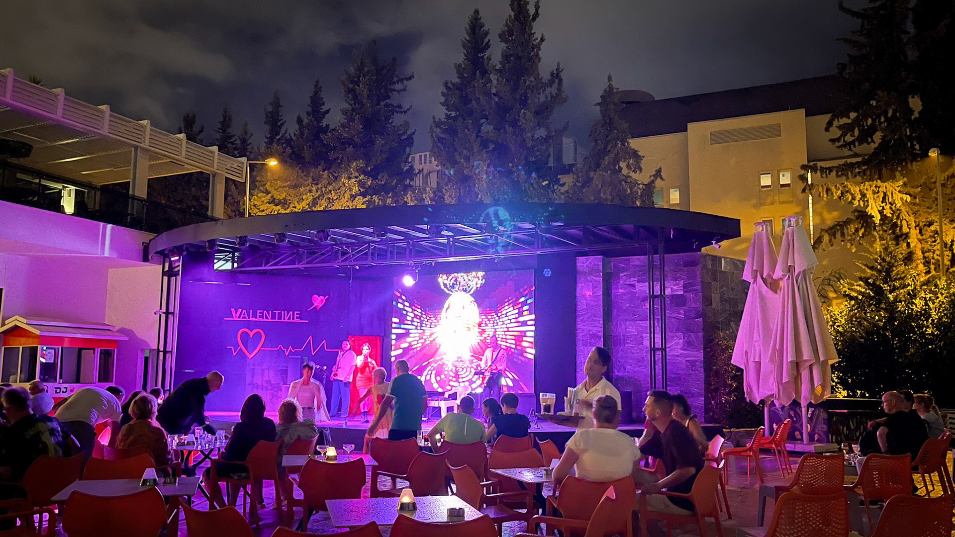 Hotel Seaden Valentine