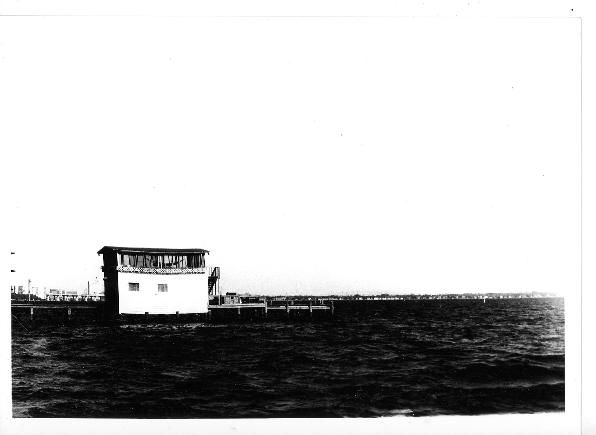 Austin Abistado, Untitled, 2016. Silver gelatin print, 7 x 5 inches.