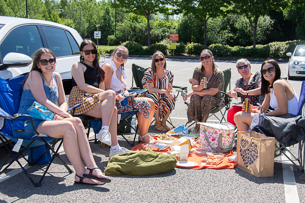 Roundabout Musical Theatre outdoor event, Meadowhall
