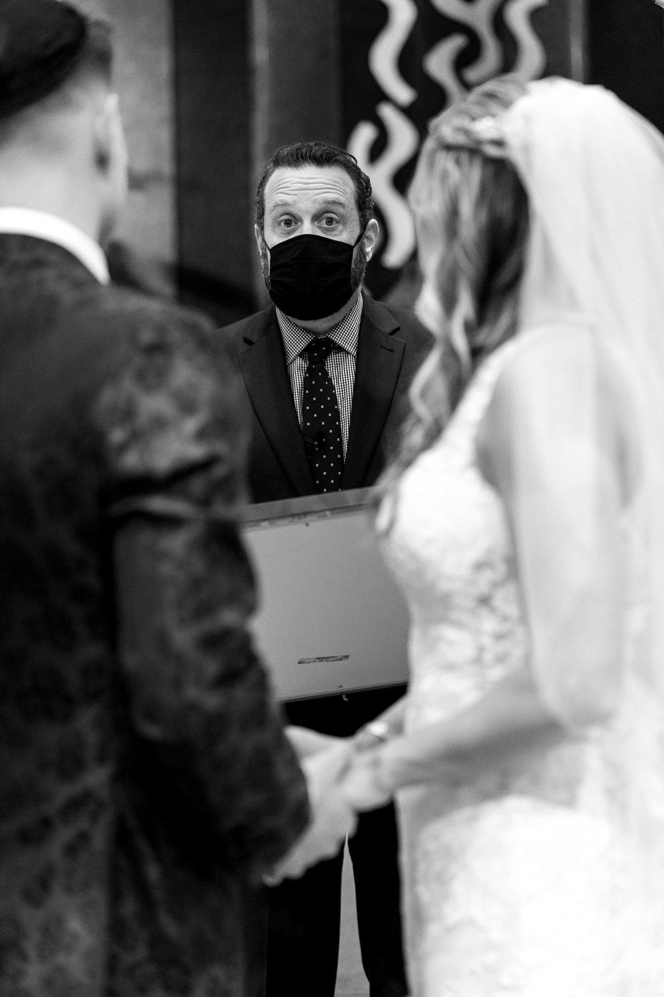 Melissa and Lee get married at Chizuk Amuno Congregation in Baltimore, MD on Saturday, November 7, 2020.