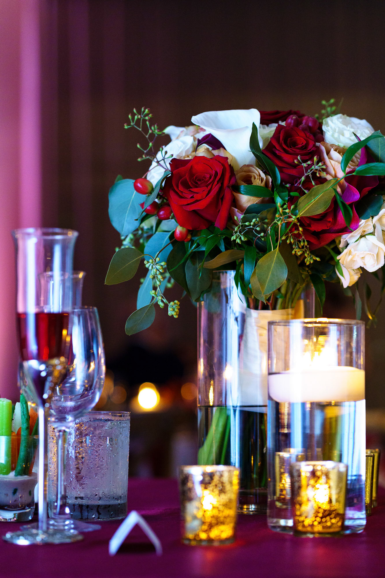 Melissa and Lee get married at Chizuk Amuno Congregation in Baltimore, MD on Saturday, November 7, 2020.