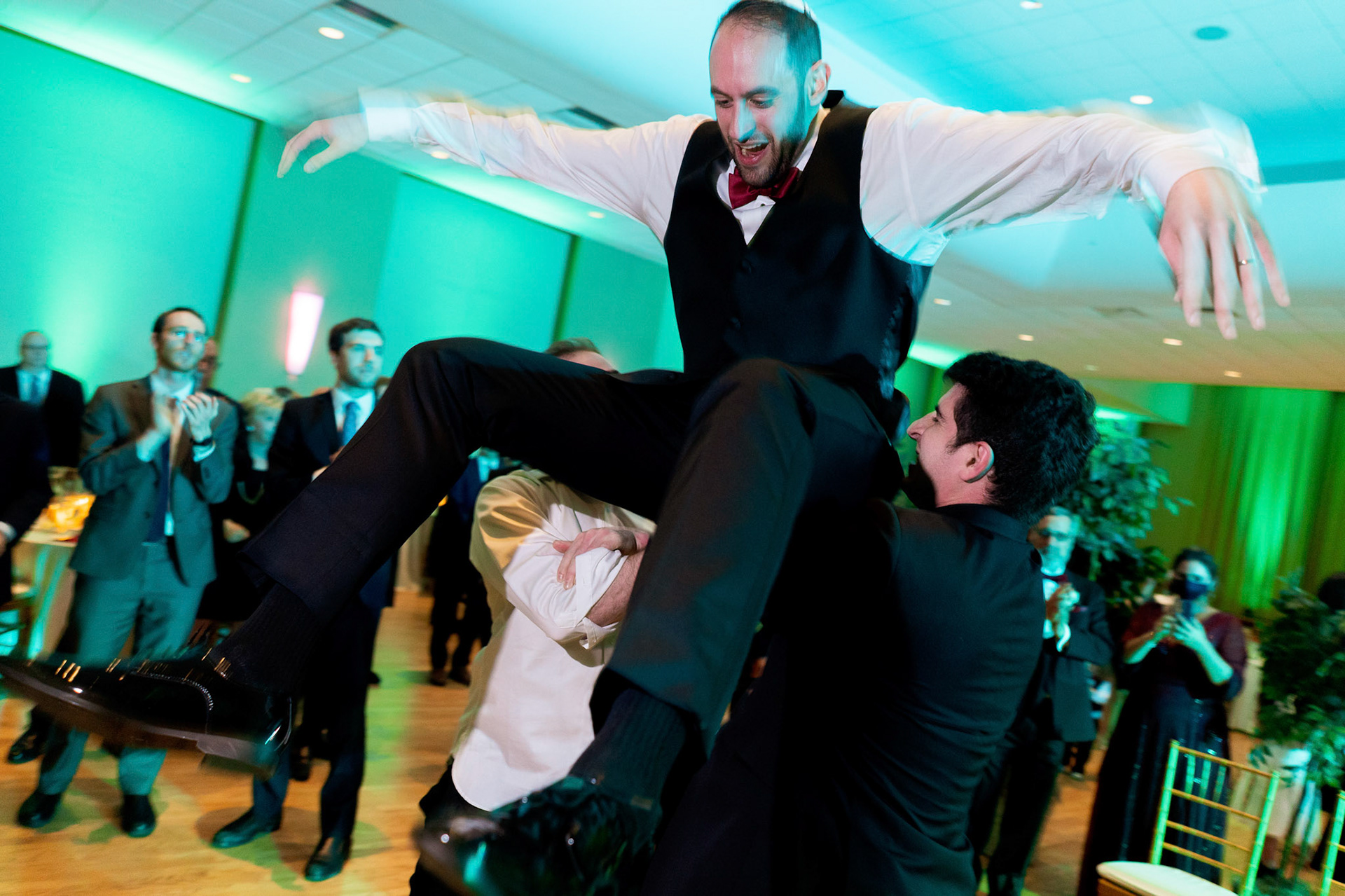 Wedding of Rebecca and Elliot at Beth Tfiloh in Pikesville, MD on Sunday, December 12, 2021.