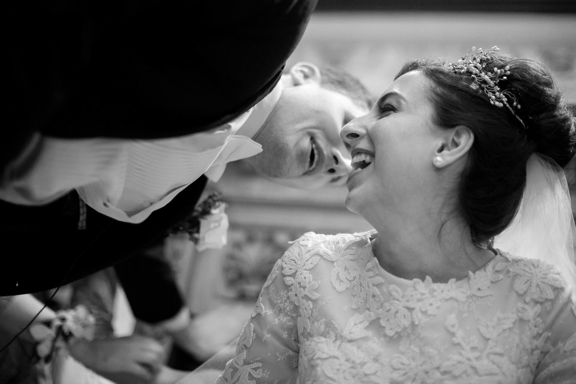 Modern Orthodox Jewish Wedding Grand Lodge Hunt Valley Baltimore Chosson Kallah Tish Bedeken Chuppah Party Portraits Spring Cloudy Rain Fran Berger