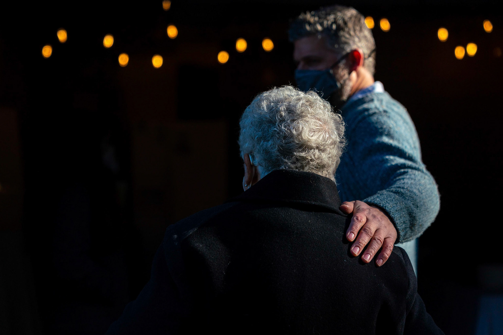 Sarah and Raj wed at their home in Parkton, MD on Sunday, December 27, 2020.