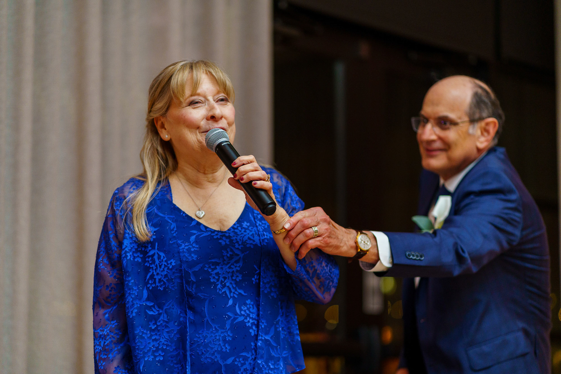 Melissa and Lee get married at Chizuk Amuno Congregation in Baltimore, MD on Saturday, November 7, 2020.