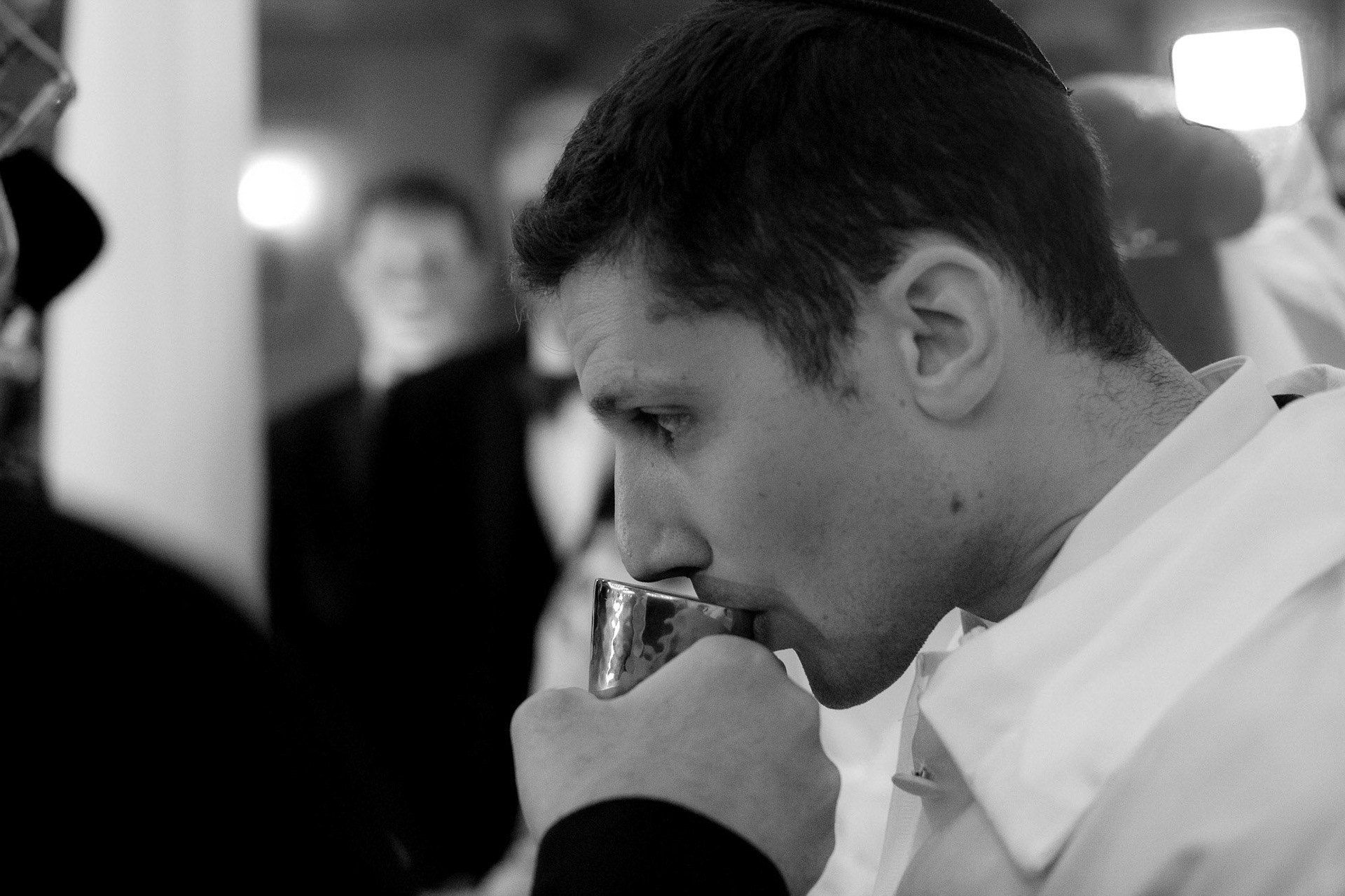 Modern Orthodox Jewish Wedding Grand Lodge Hunt Valley Baltimore Chosson Kallah Tish Bedeken Chuppah Party Portraits Spring Cloudy Rain Fran Berger