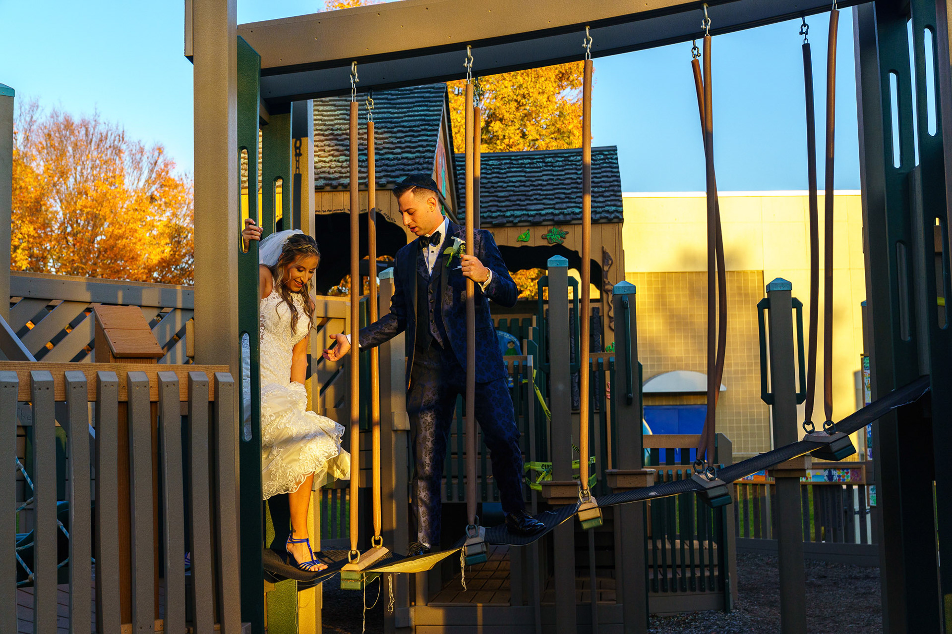 Melissa and Lee get married at Chizuk Amuno Congregation in Baltimore, MD on Saturday, November 7, 2020.