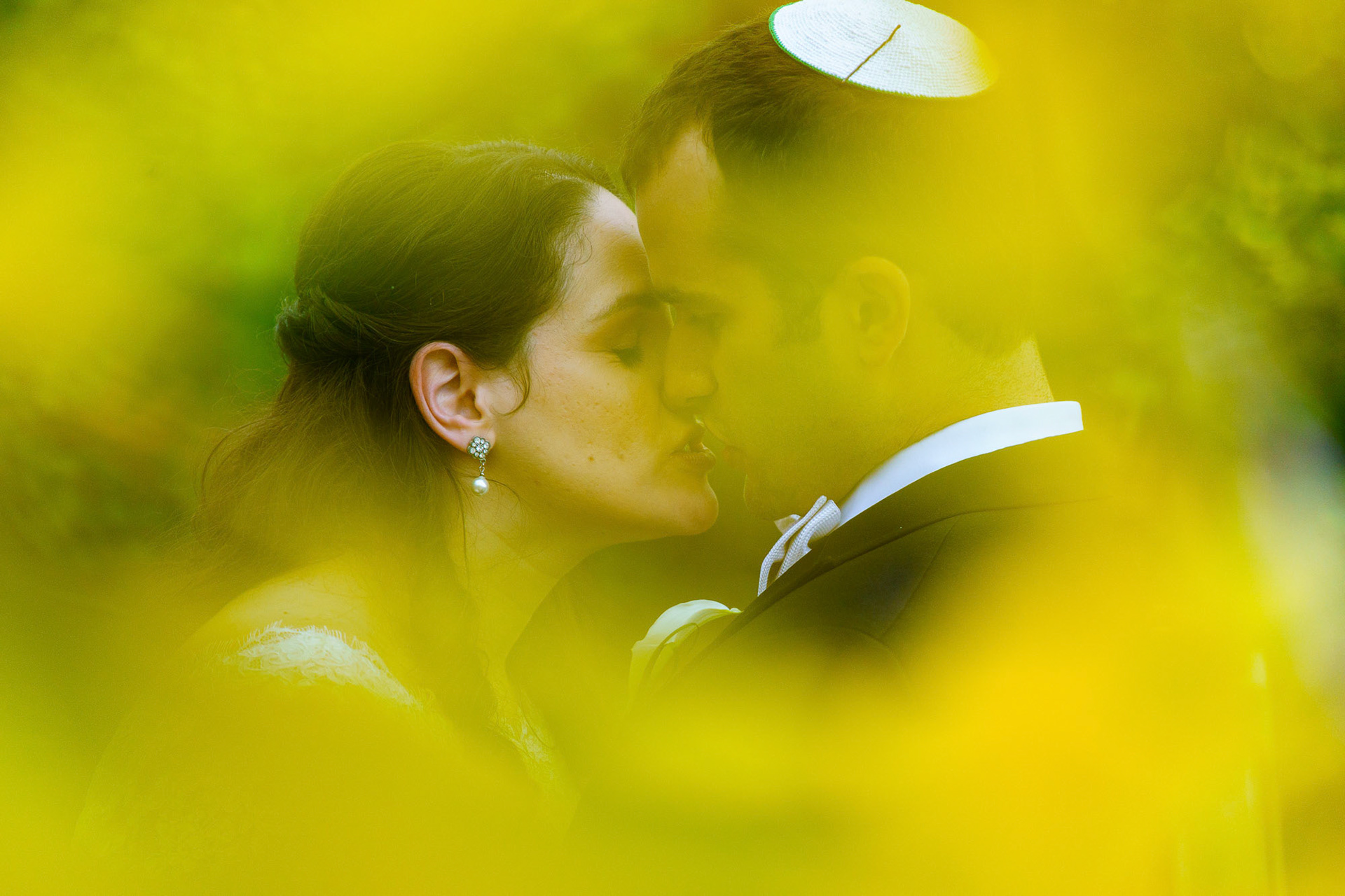 Shoshana and Dani wed at Brookside Gardens in Wheaton, MD on Sunday, November 1, 2020.