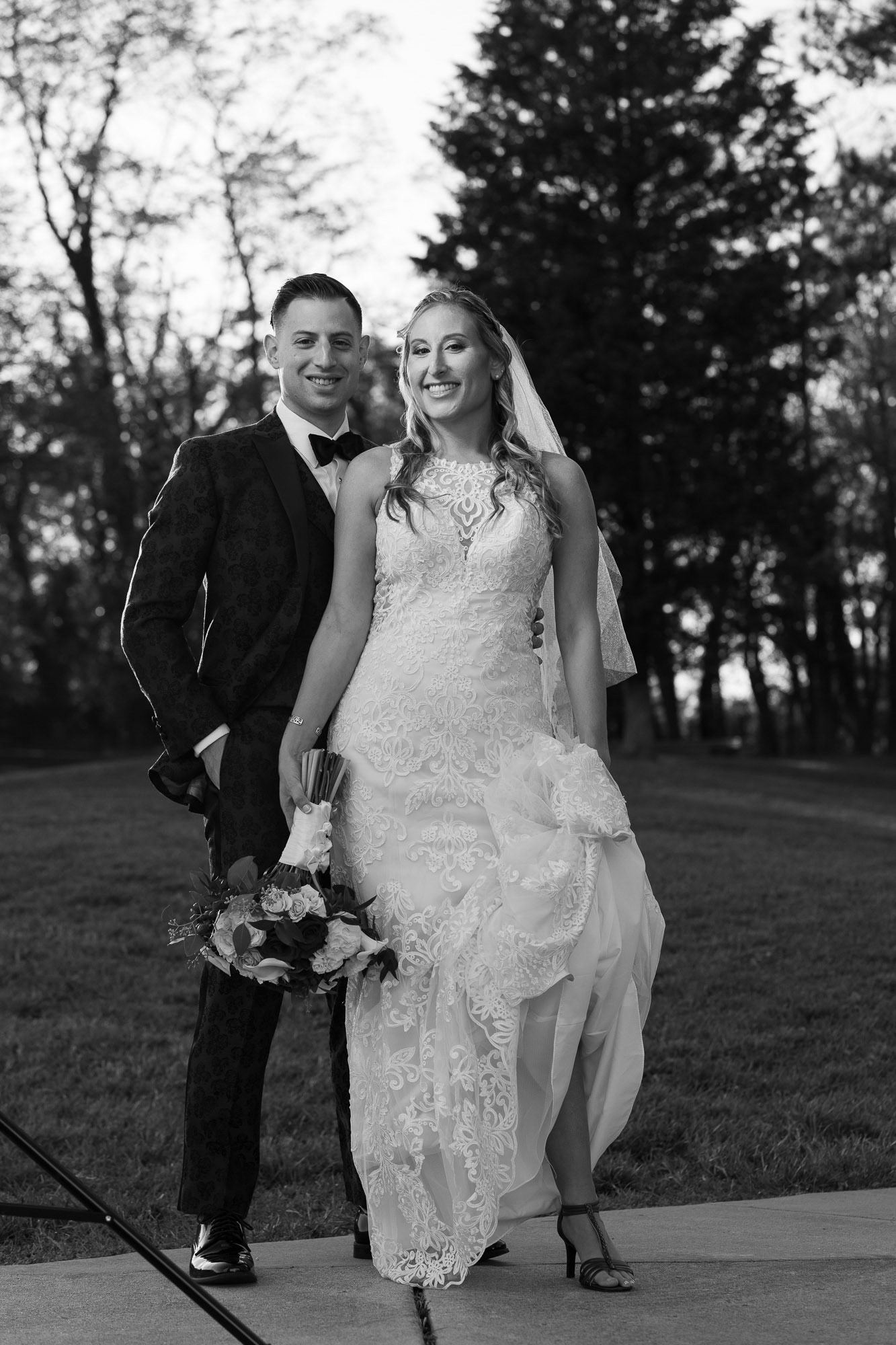 Melissa and Lee get married at Chizuk Amuno Congregation in Baltimore, MD on Saturday, November 7, 2020.