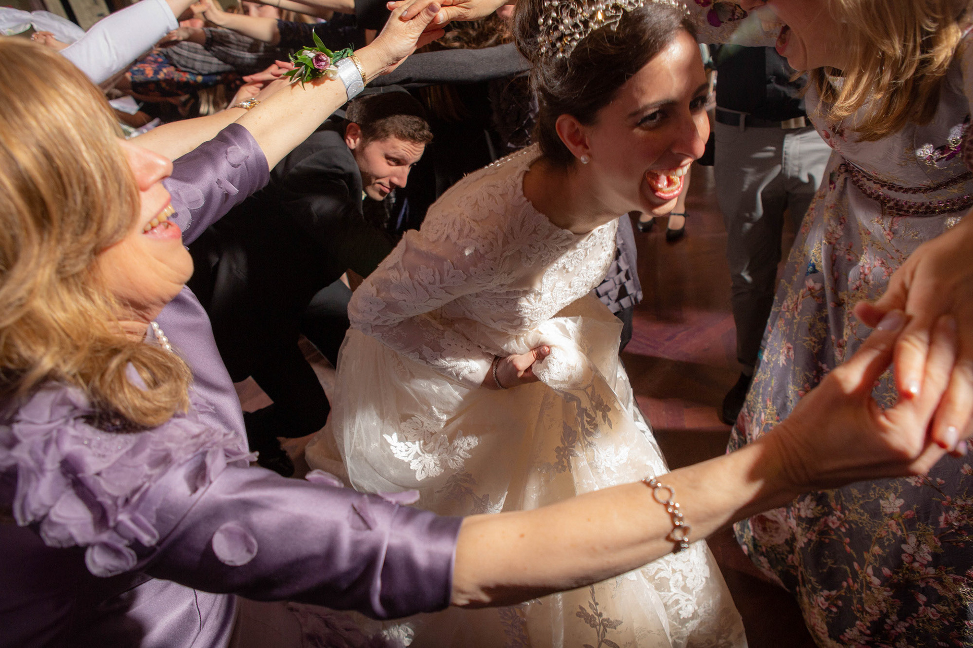 Modern Orthodox Jewish Wedding Grand Lodge Hunt Valley Baltimore Chosson Kallah Tish Bedeken Chuppah Party Portraits Spring Cloudy Rain Fran Berger
